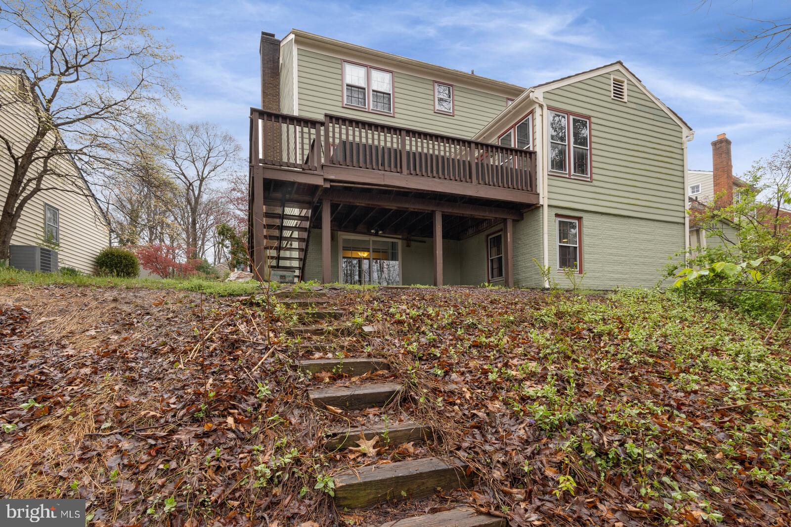 LAKE RIDGE - Residential