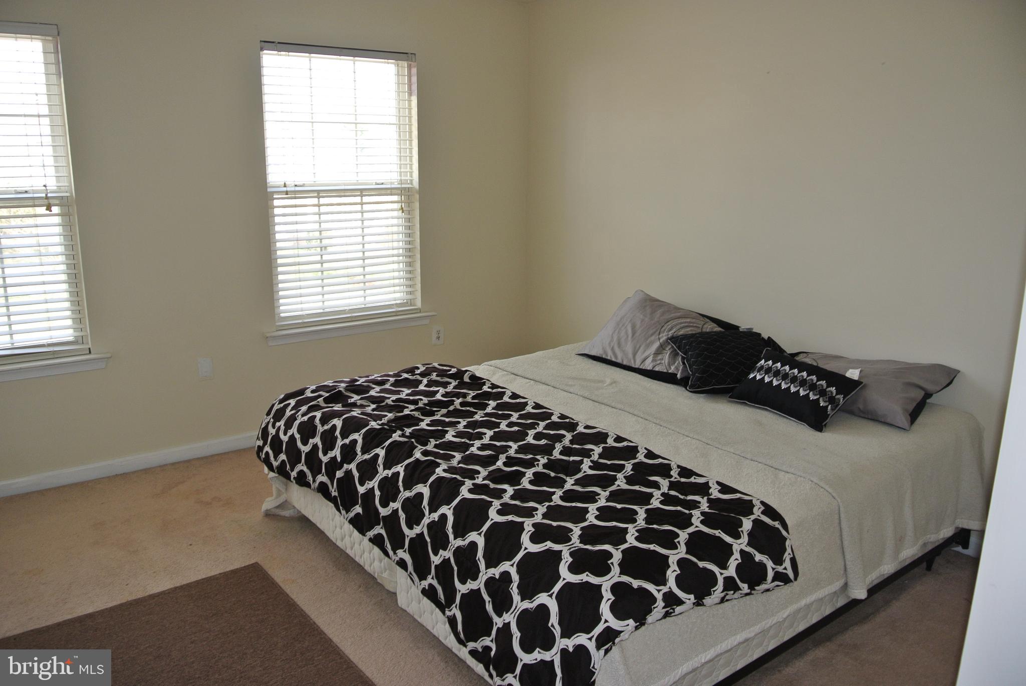 KINGS GRANT LA PLATA - Residential