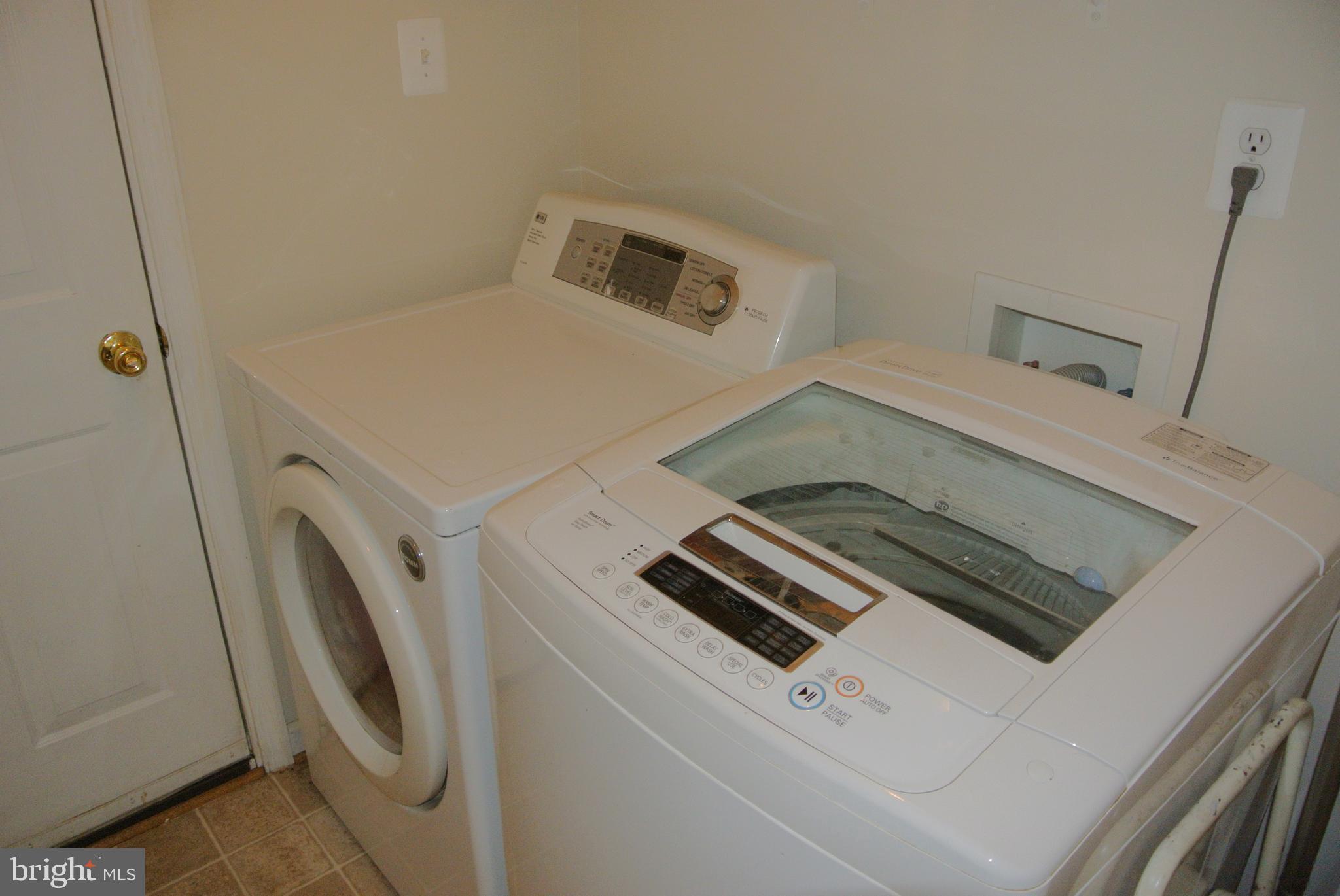 KINGS GRANT LA PLATA - Residential