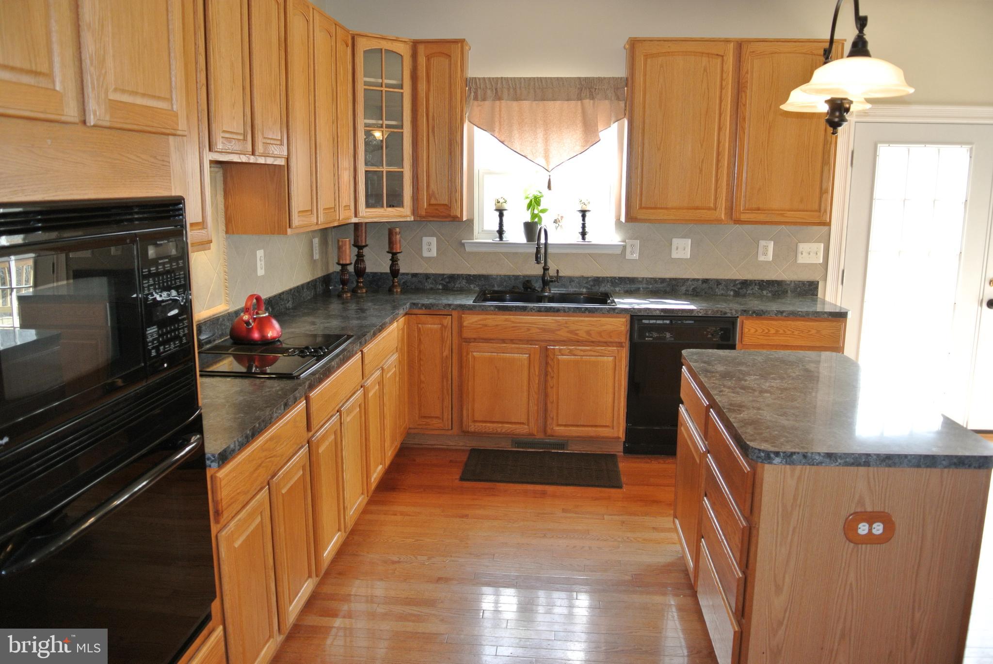 KINGS GRANT LA PLATA - Residential