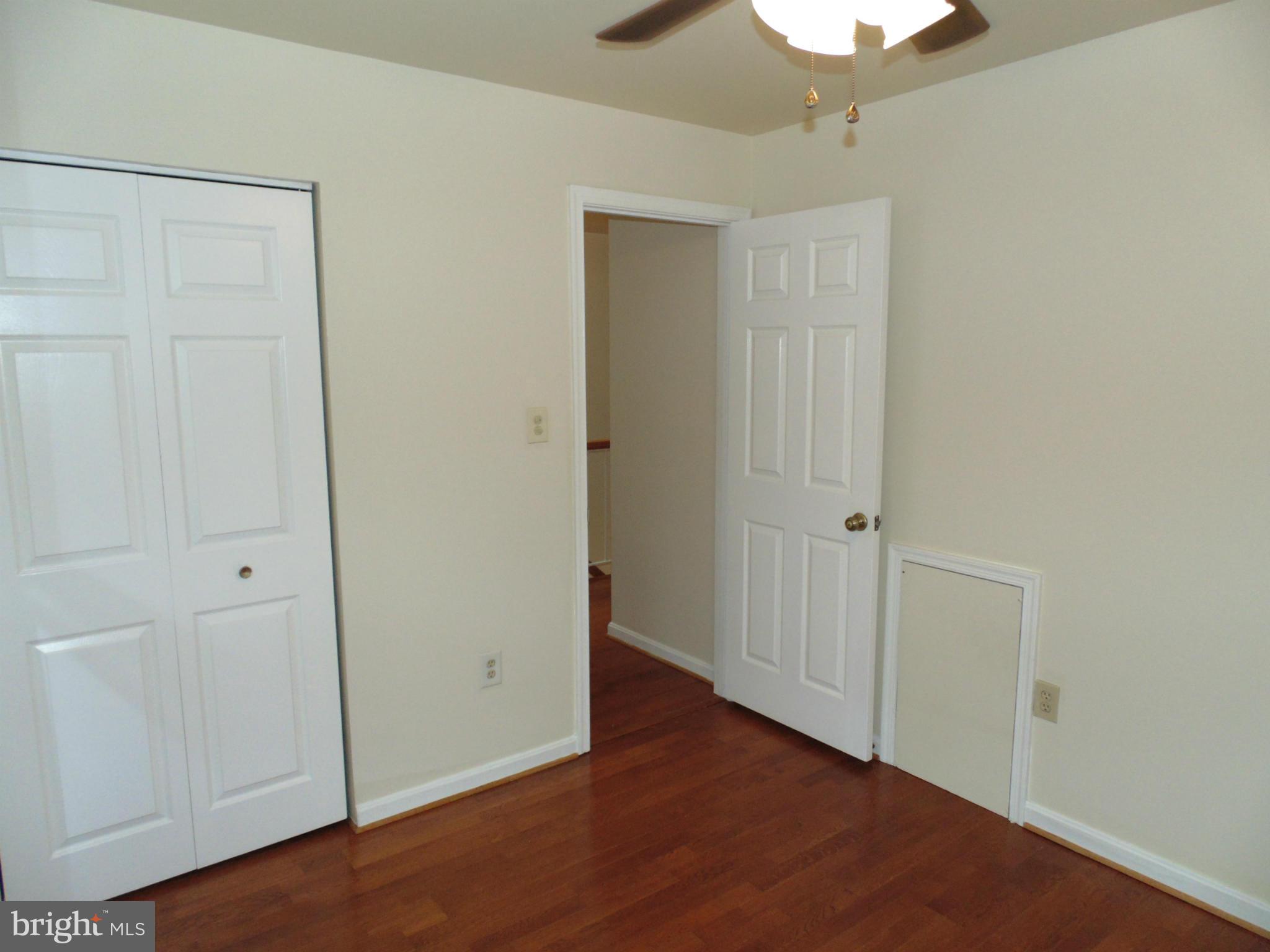 CROFTON MEADOWS - Residential Lease