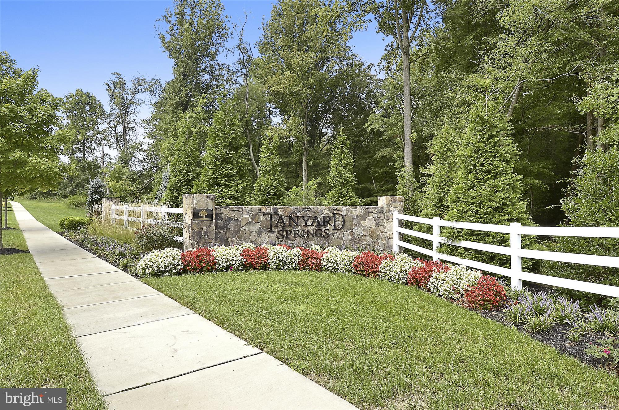 THE POINTE AT TANYARD SPRINGS - Residential Lease