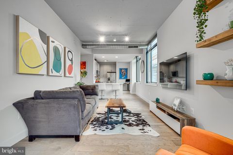 2000 CLARENDON BOULEVARD 901 ARLINGTON VA 22201