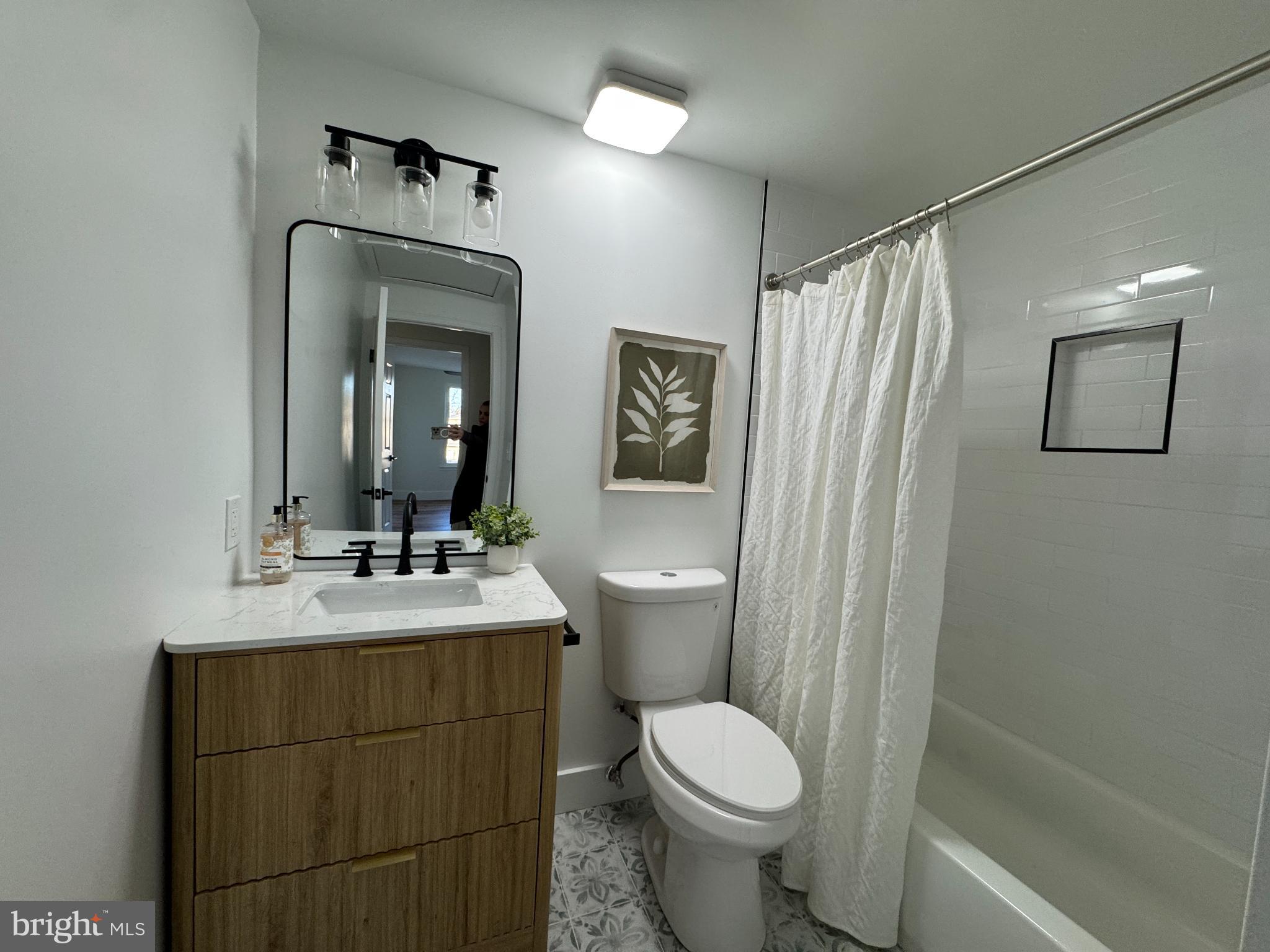 JENKINS RIDGE - Residential