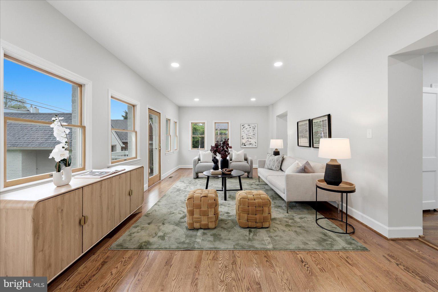 ARLINGTON HILLS - Residential