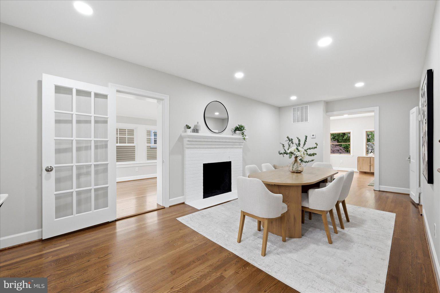 ARLINGTON HILLS - Residential