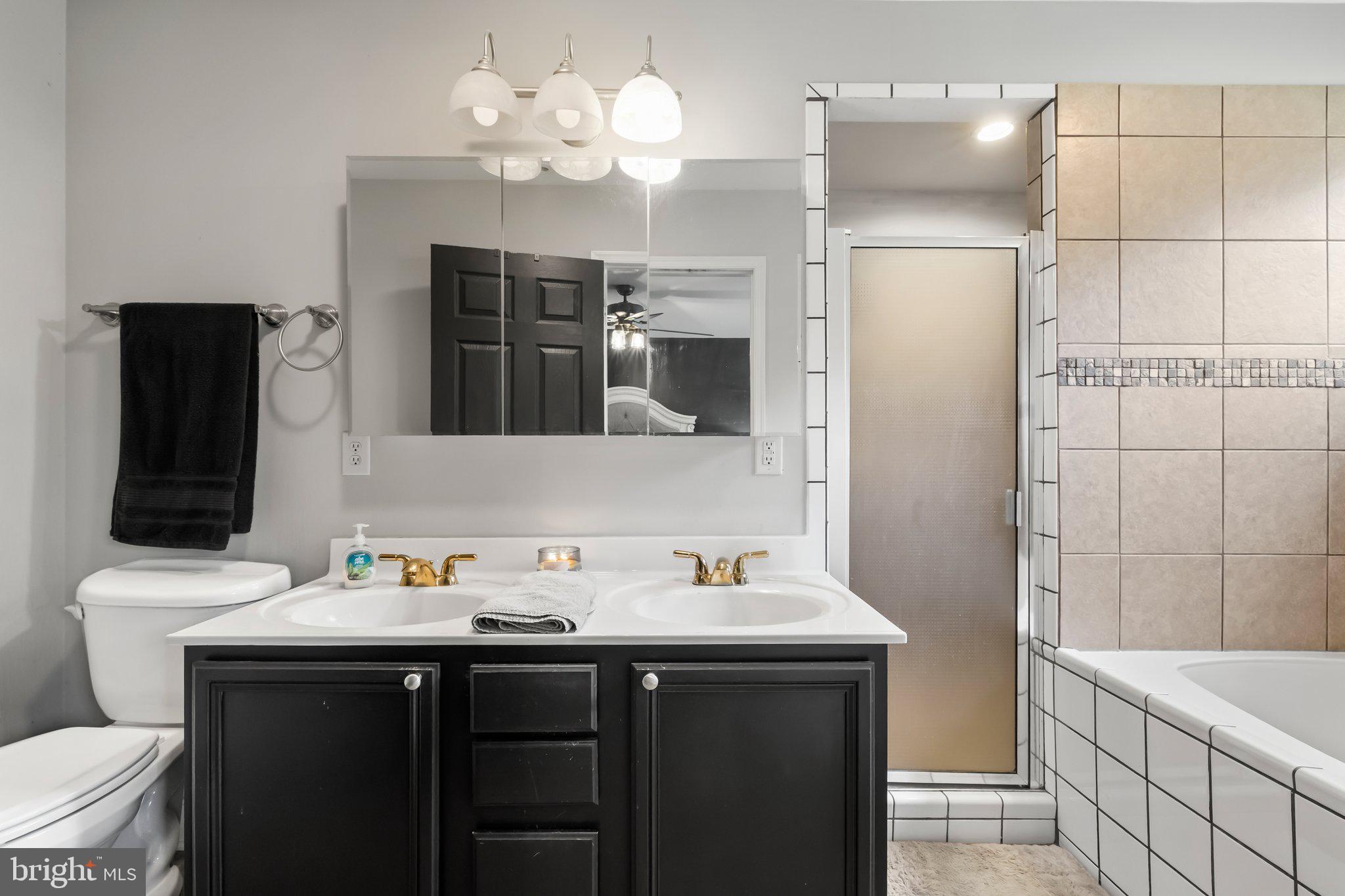 ASPEN HILLS - Residential