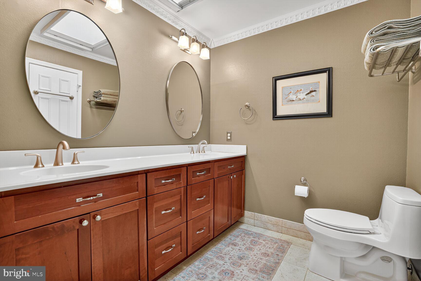 SOUTH RUN OAKS - Residential