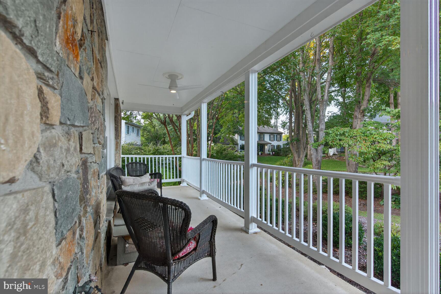 SOUTH RUN OAKS - Residential