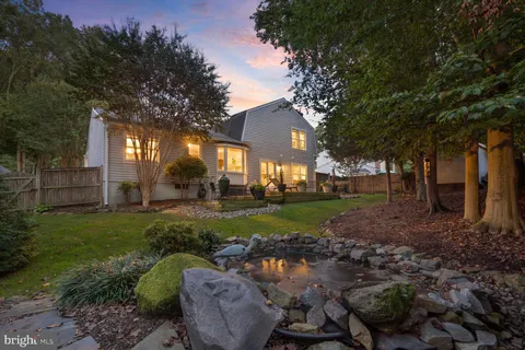 9616 Burnt Oak Drive, Fairfax Station, VA MLS: VAFX2278288