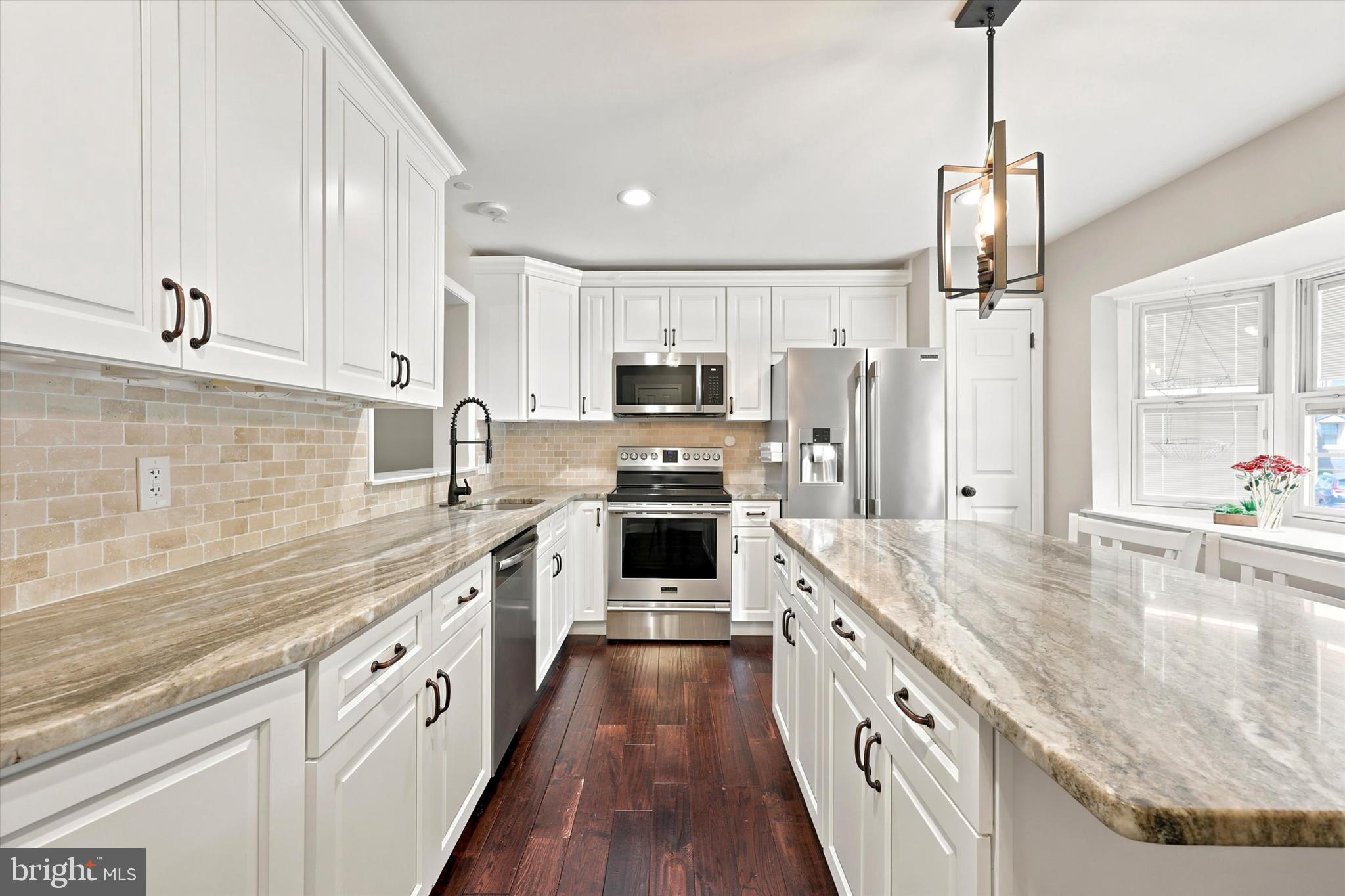 208 SMALLWOOD COURT 208