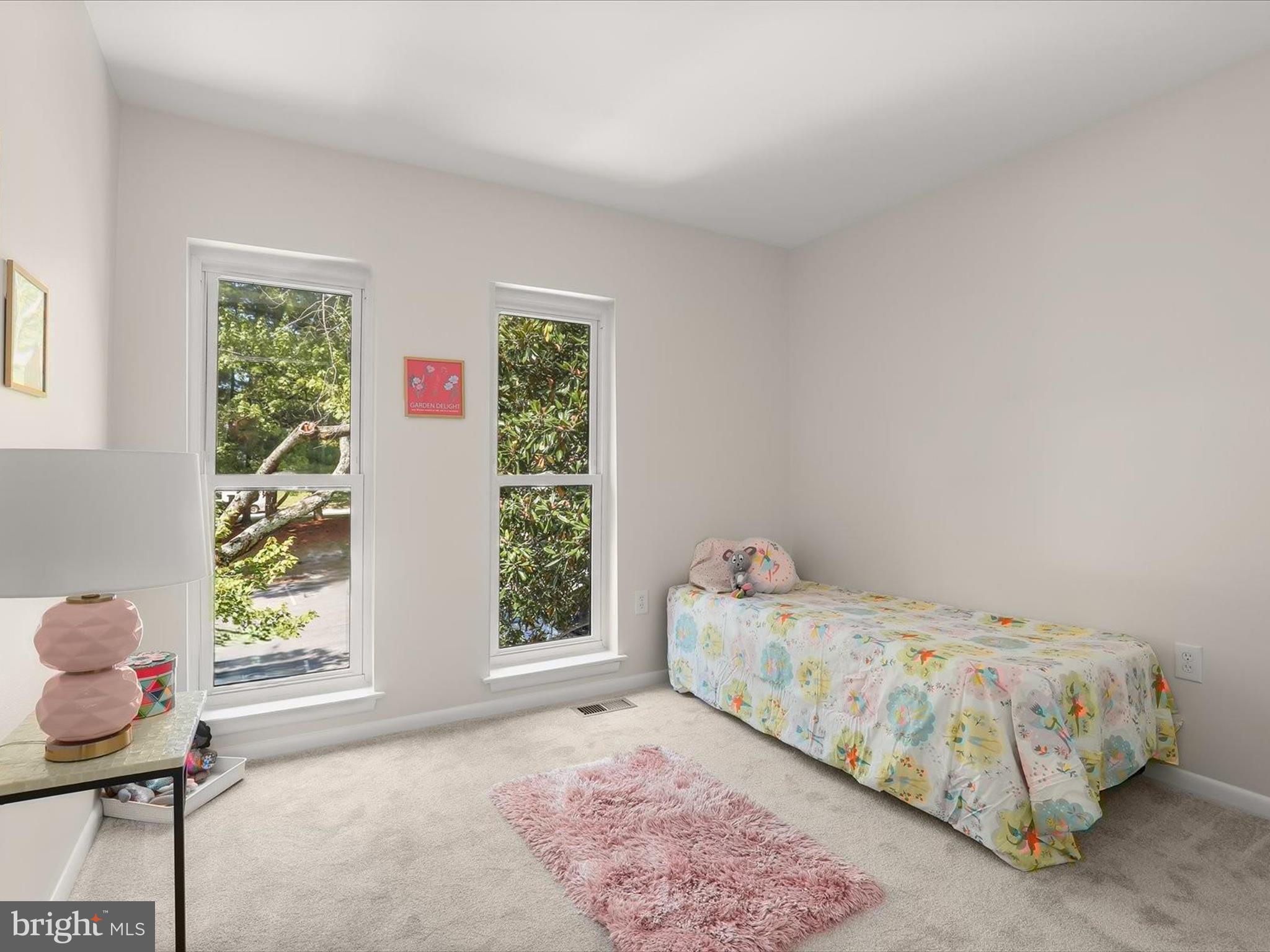 LONG REACH - Residential