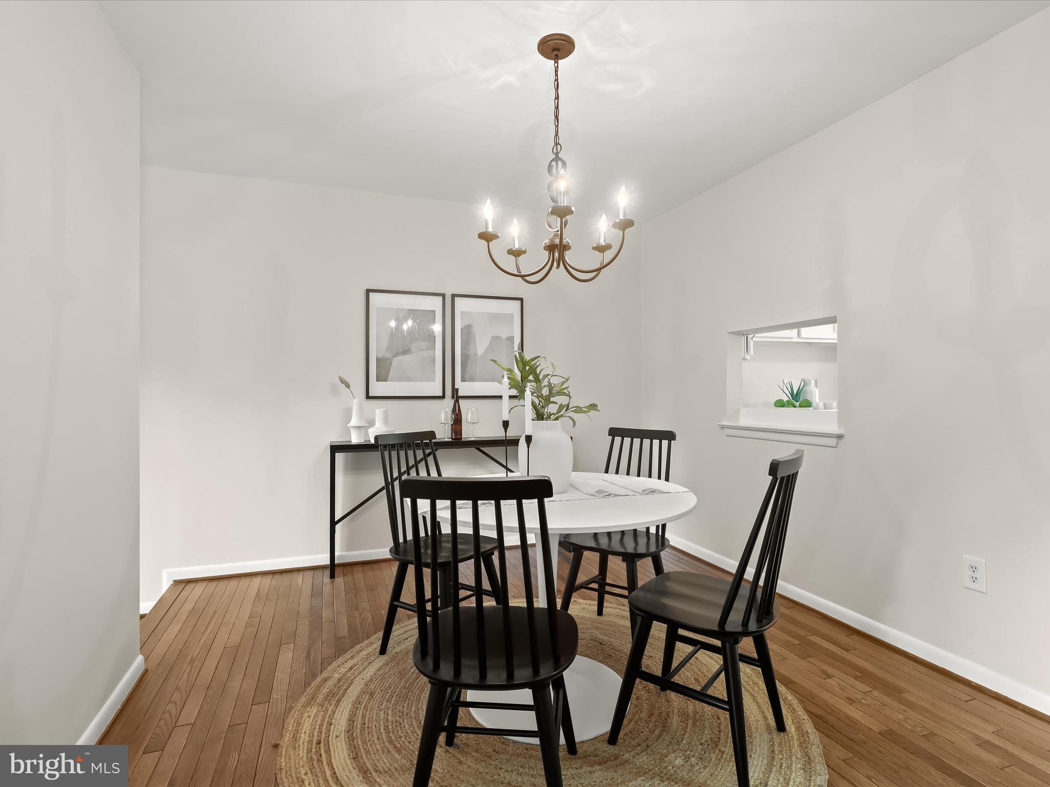 LONG REACH - Residential