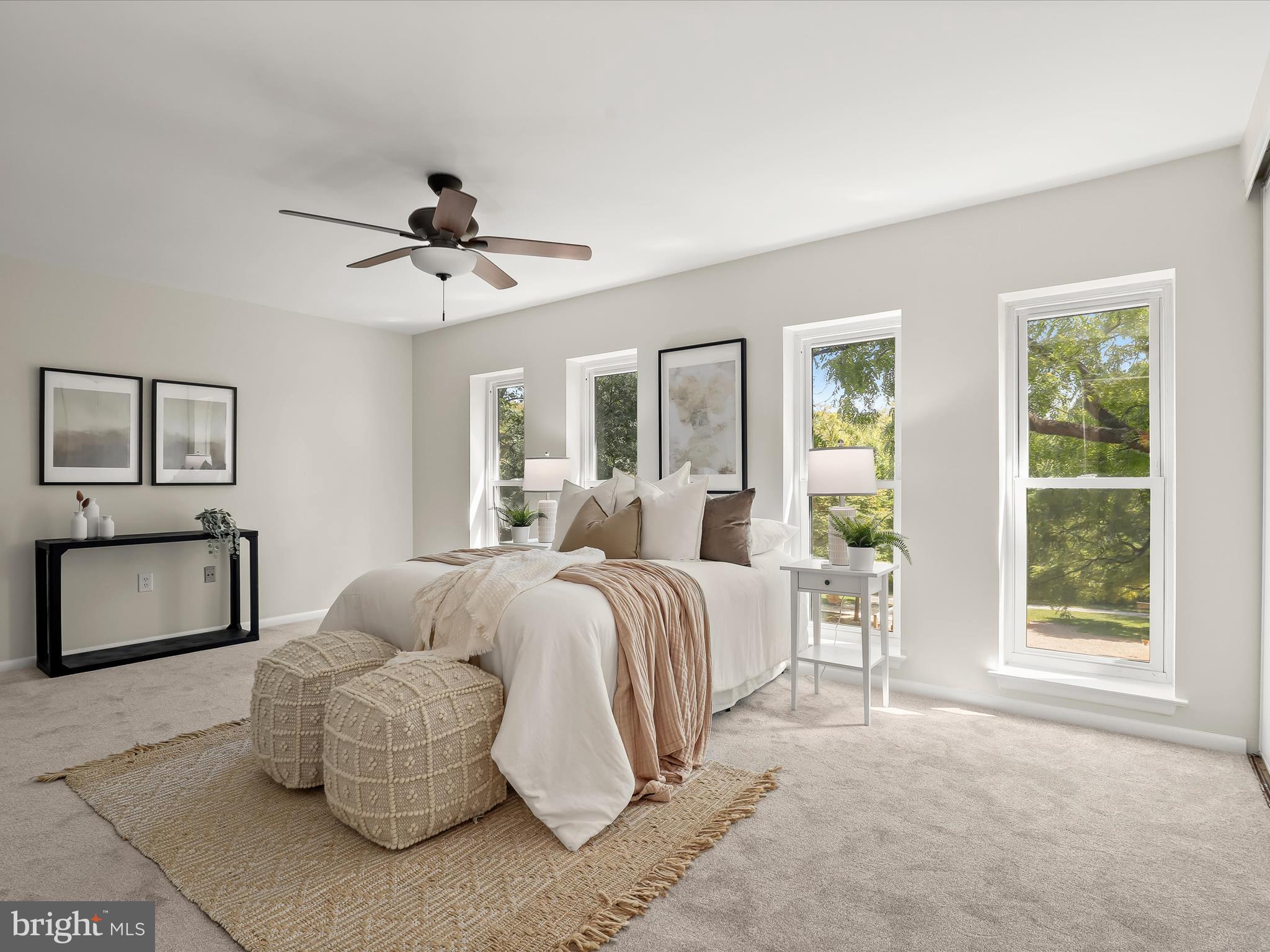 LONG REACH - Residential