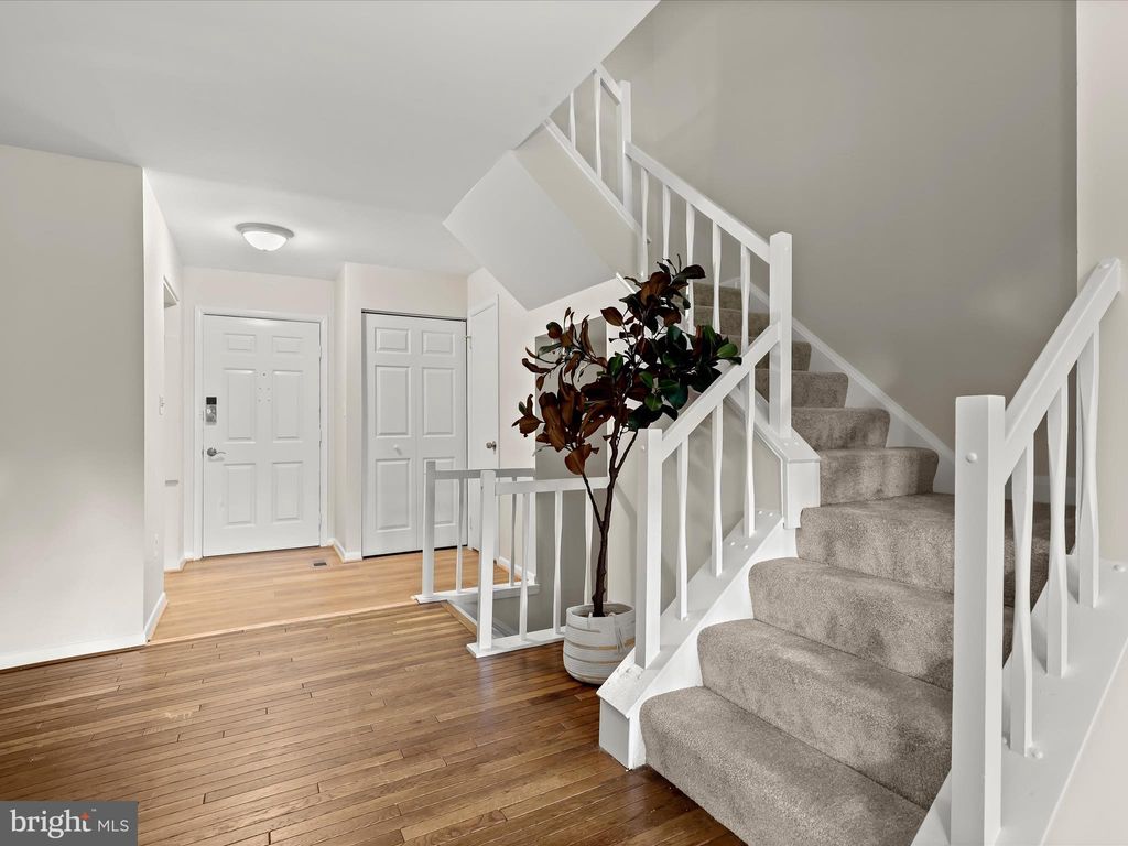 Photo of 5659 Lightspun Lane, COLUMBIA, MD 21045 (MLS # MDHW2054268)