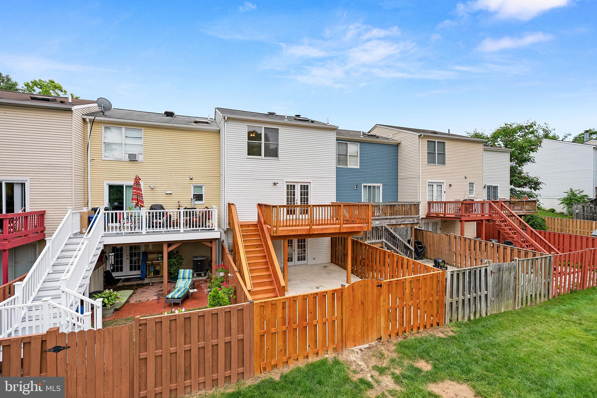 WASHINGTON SQUARE - Residential