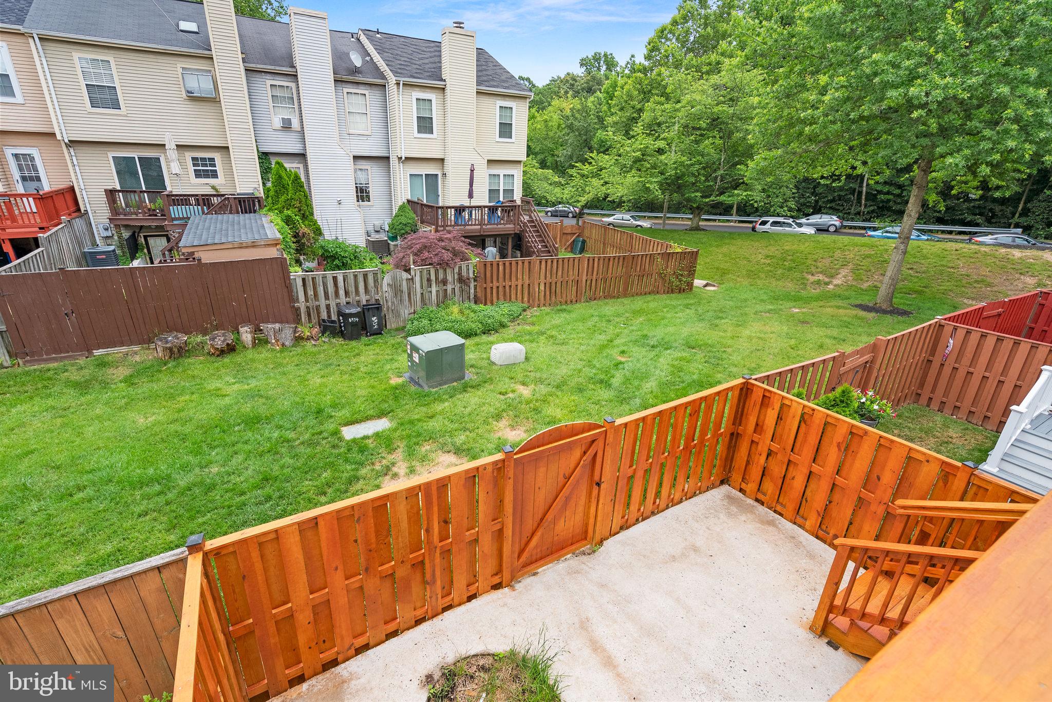 WASHINGTON SQUARE - Residential