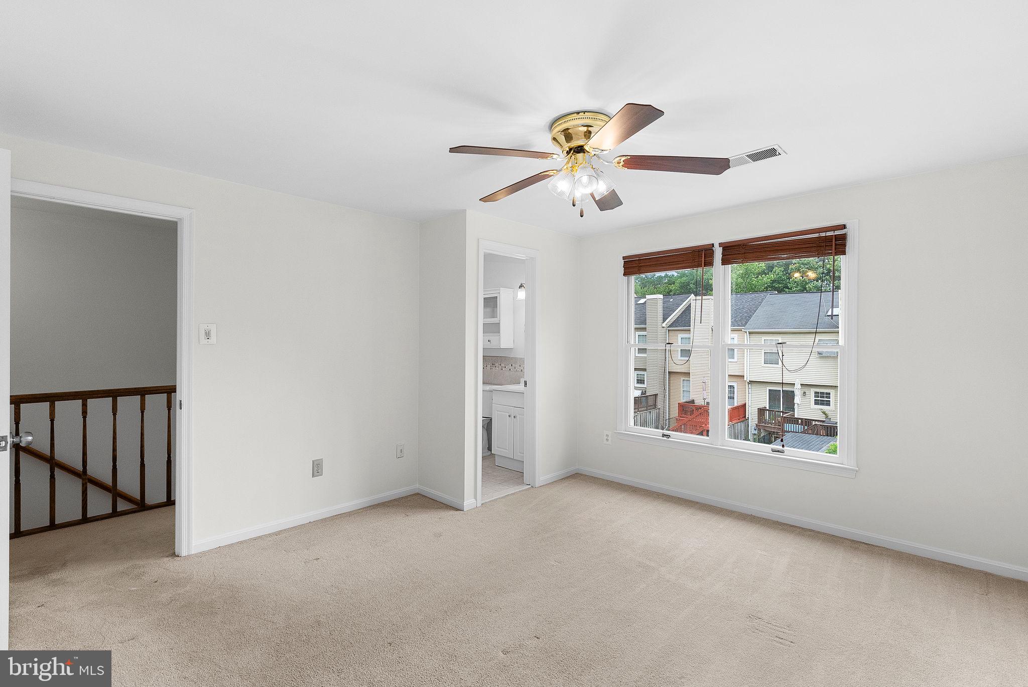 WASHINGTON SQUARE - Residential