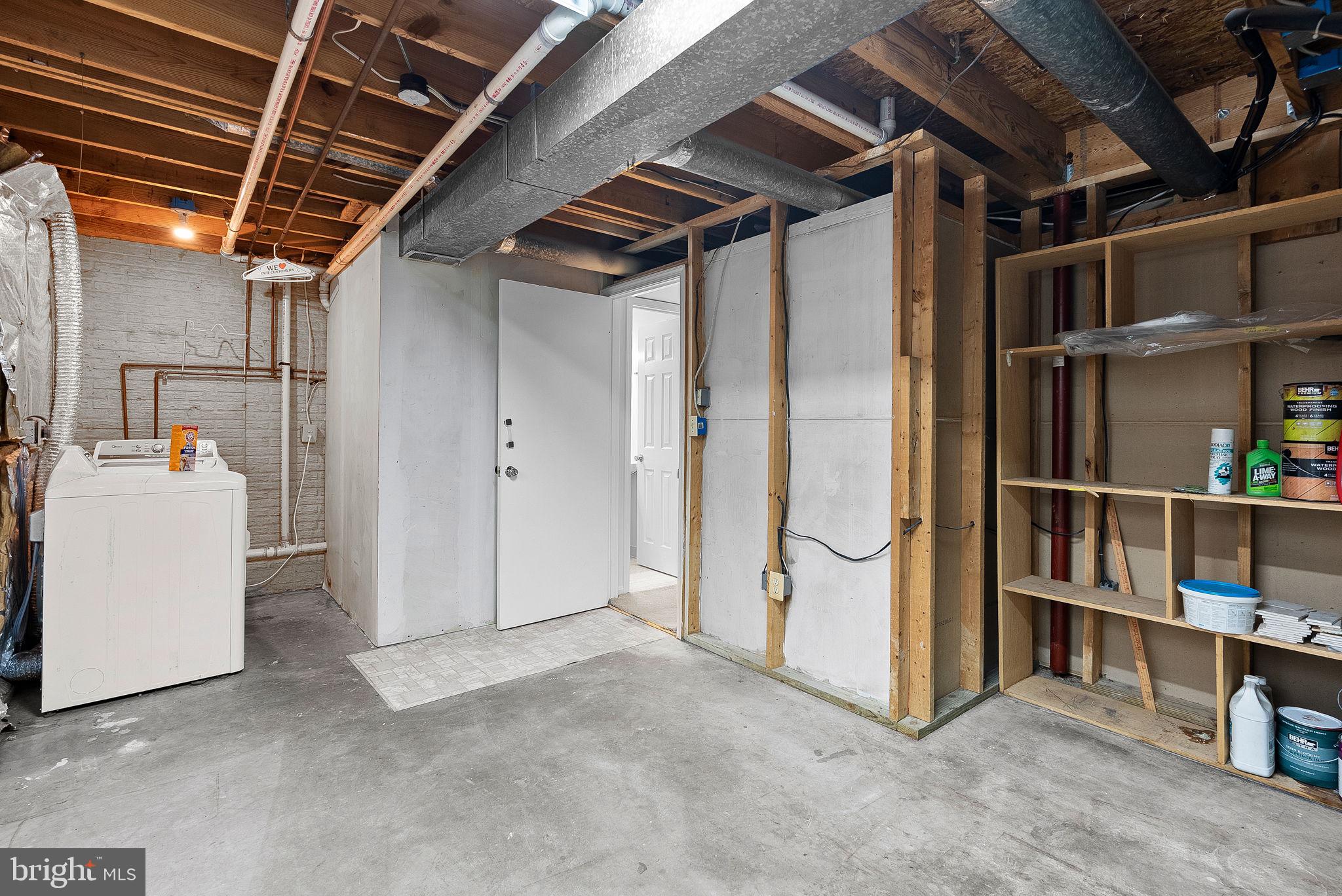 WASHINGTON SQUARE - Residential