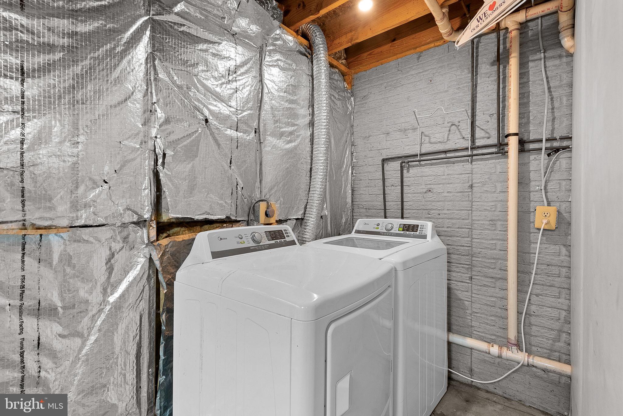 WASHINGTON SQUARE - Residential