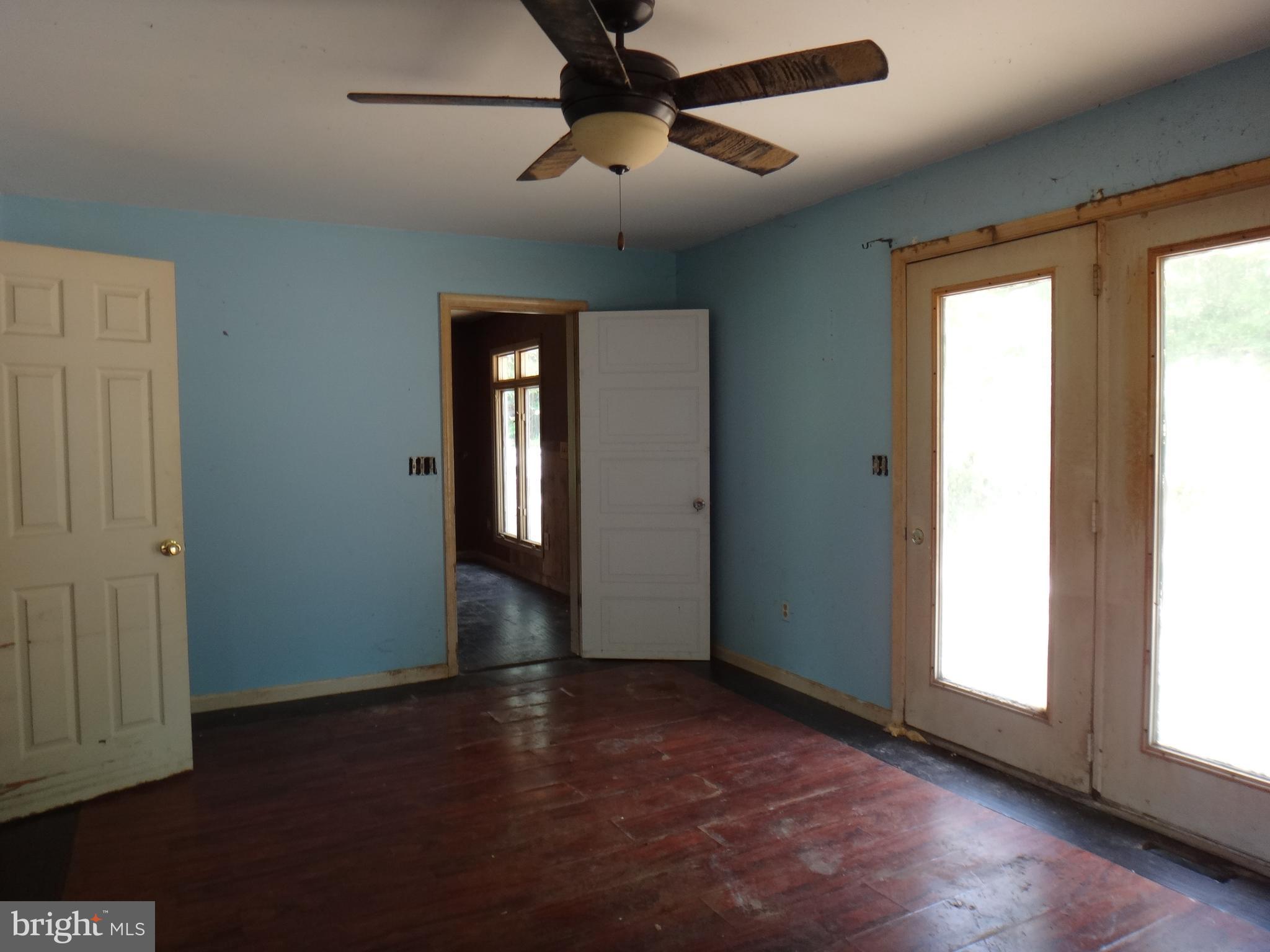 RIDGELEY - Residential