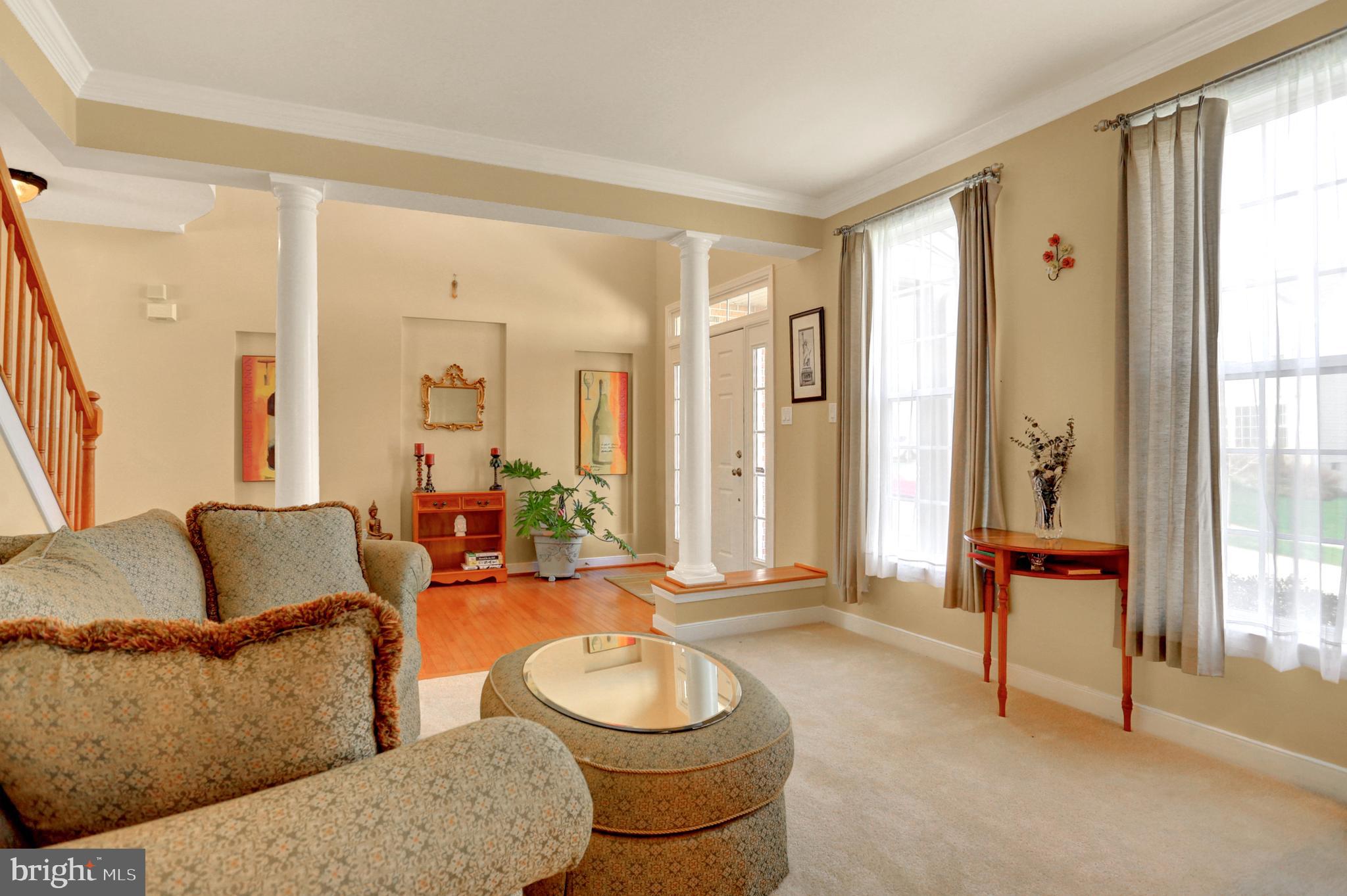 LOGANS RESERVE - Residential