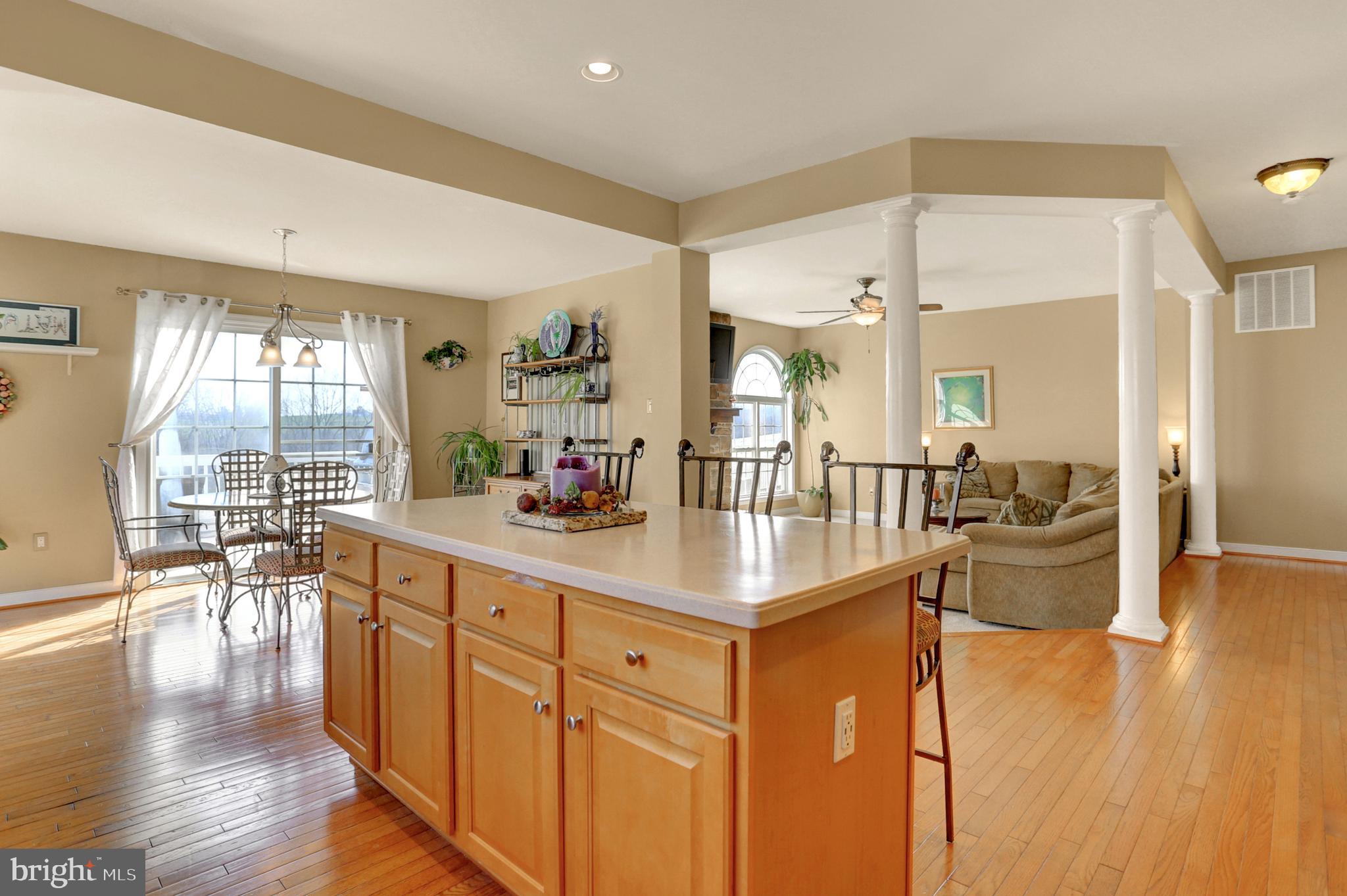 LOGANS RESERVE - Residential