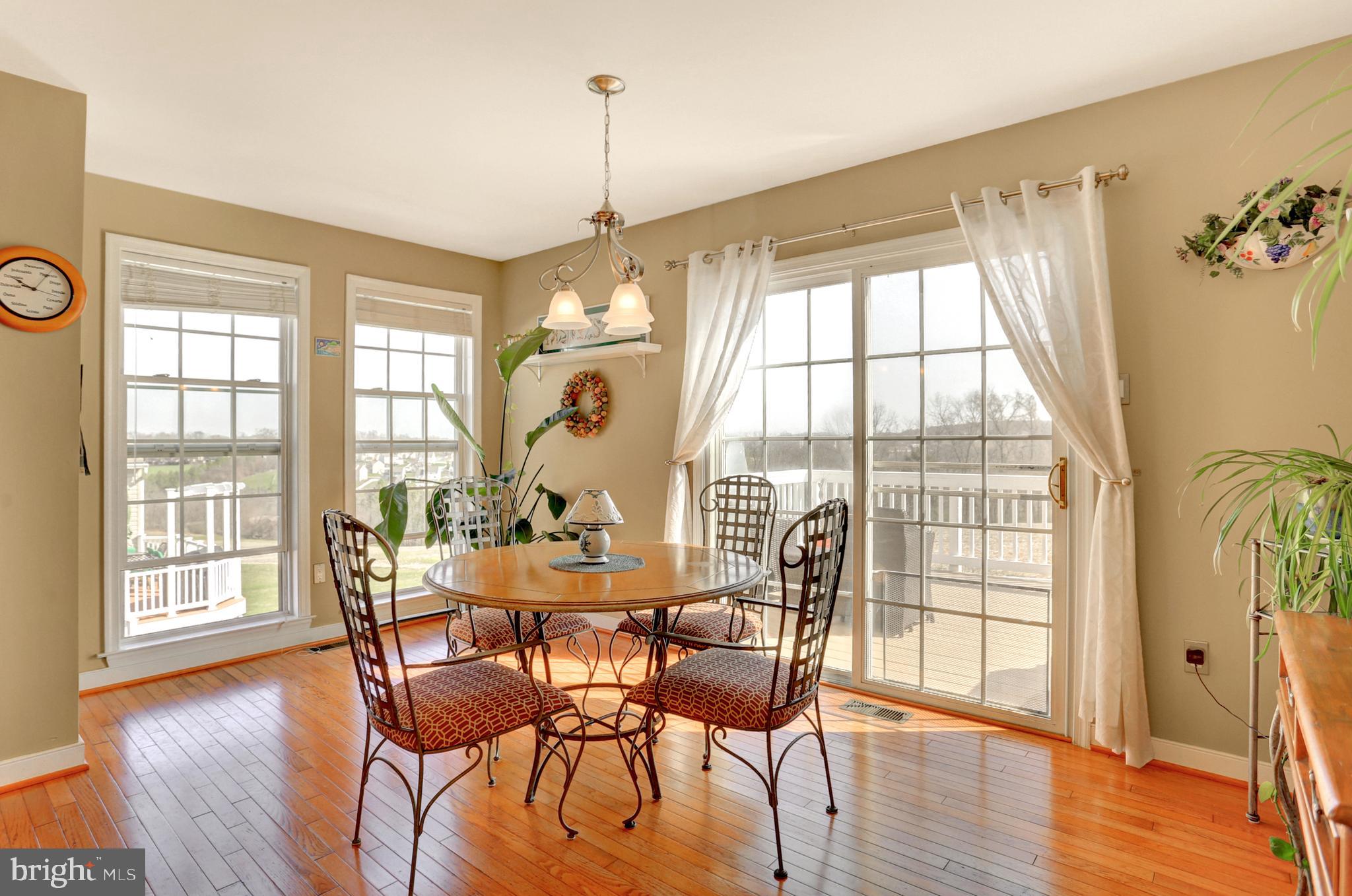 LOGANS RESERVE - Residential