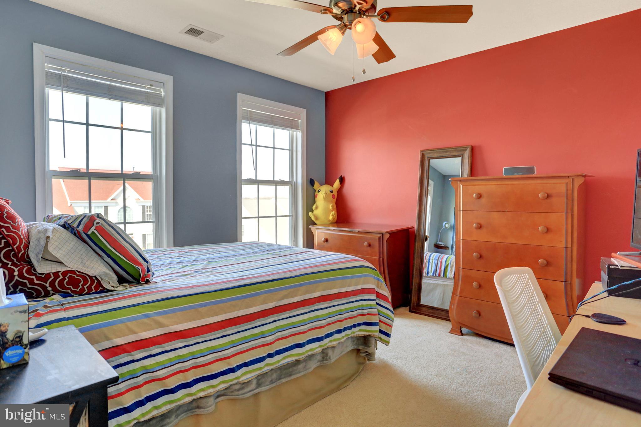 LOGANS RESERVE - Residential