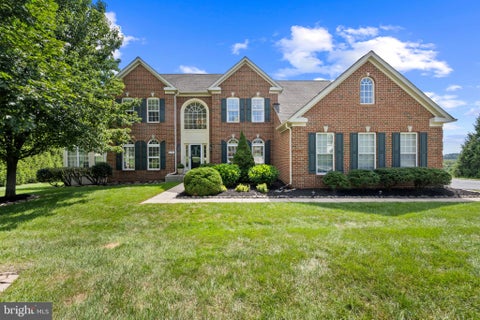 Homes For Sale - 6759 Kittyhawk Court<br/> SYKESVILLE, MD 21784
