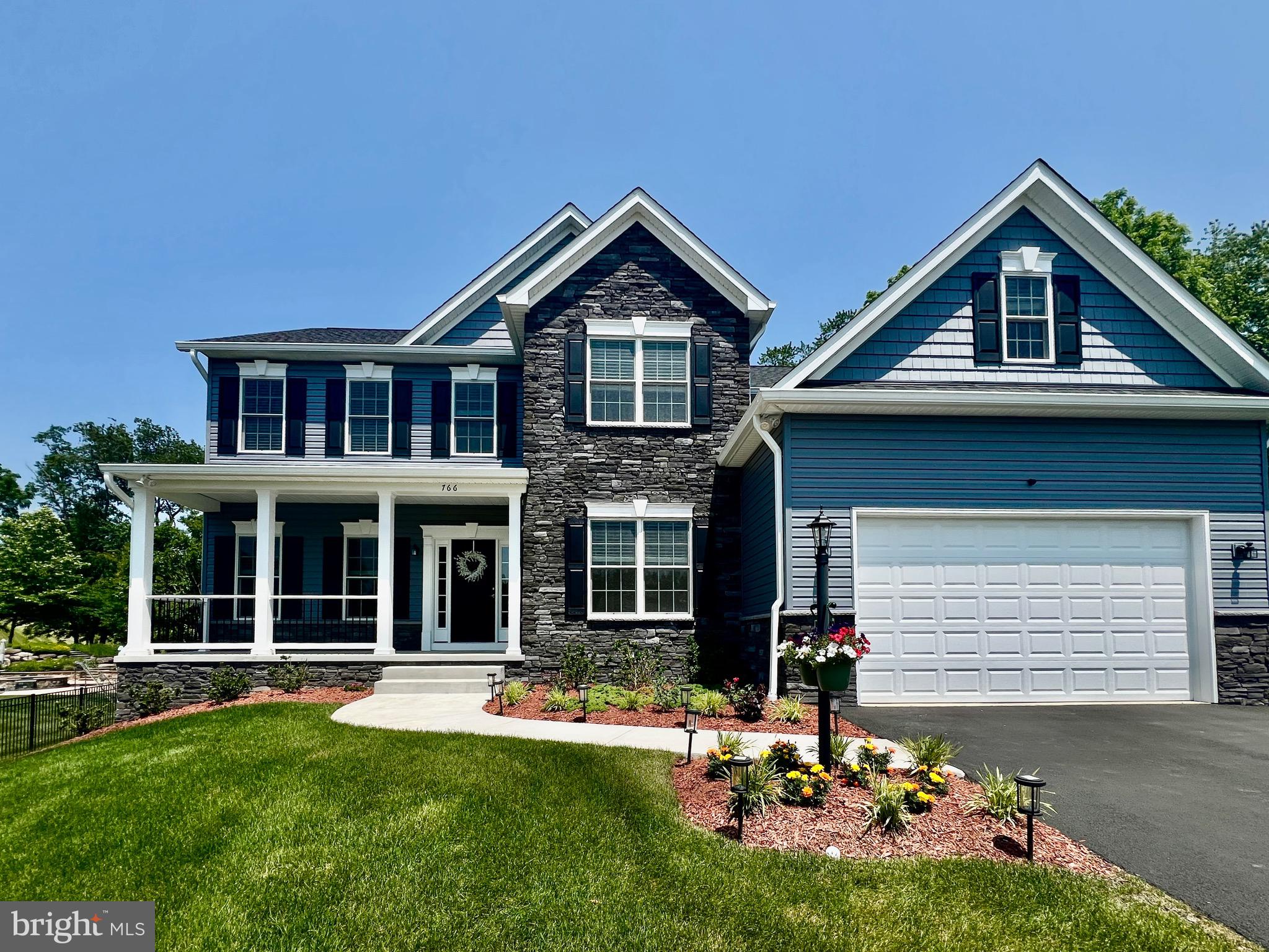 766 CHATELAINE COURT
