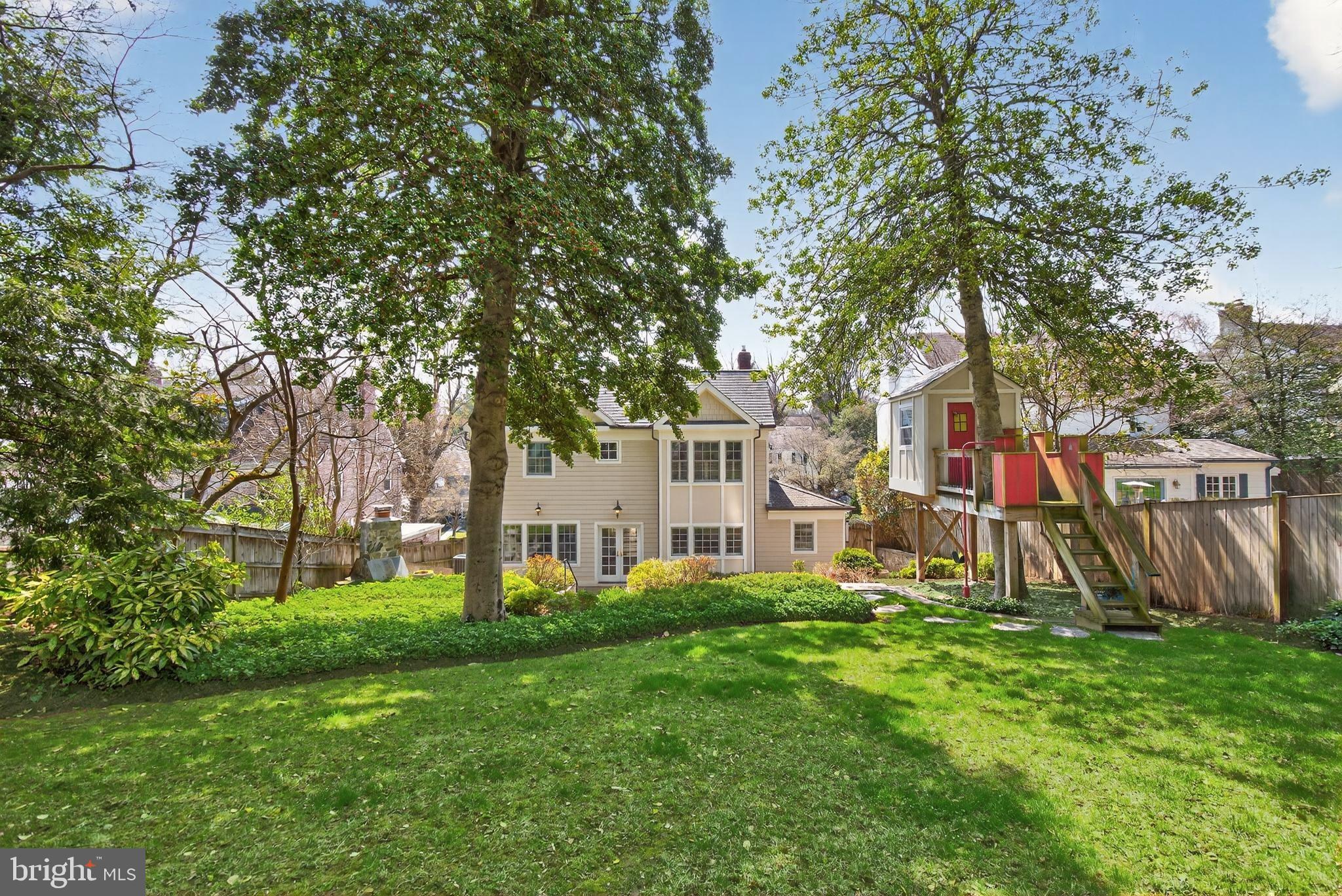 CHEVY CHASE - Residential