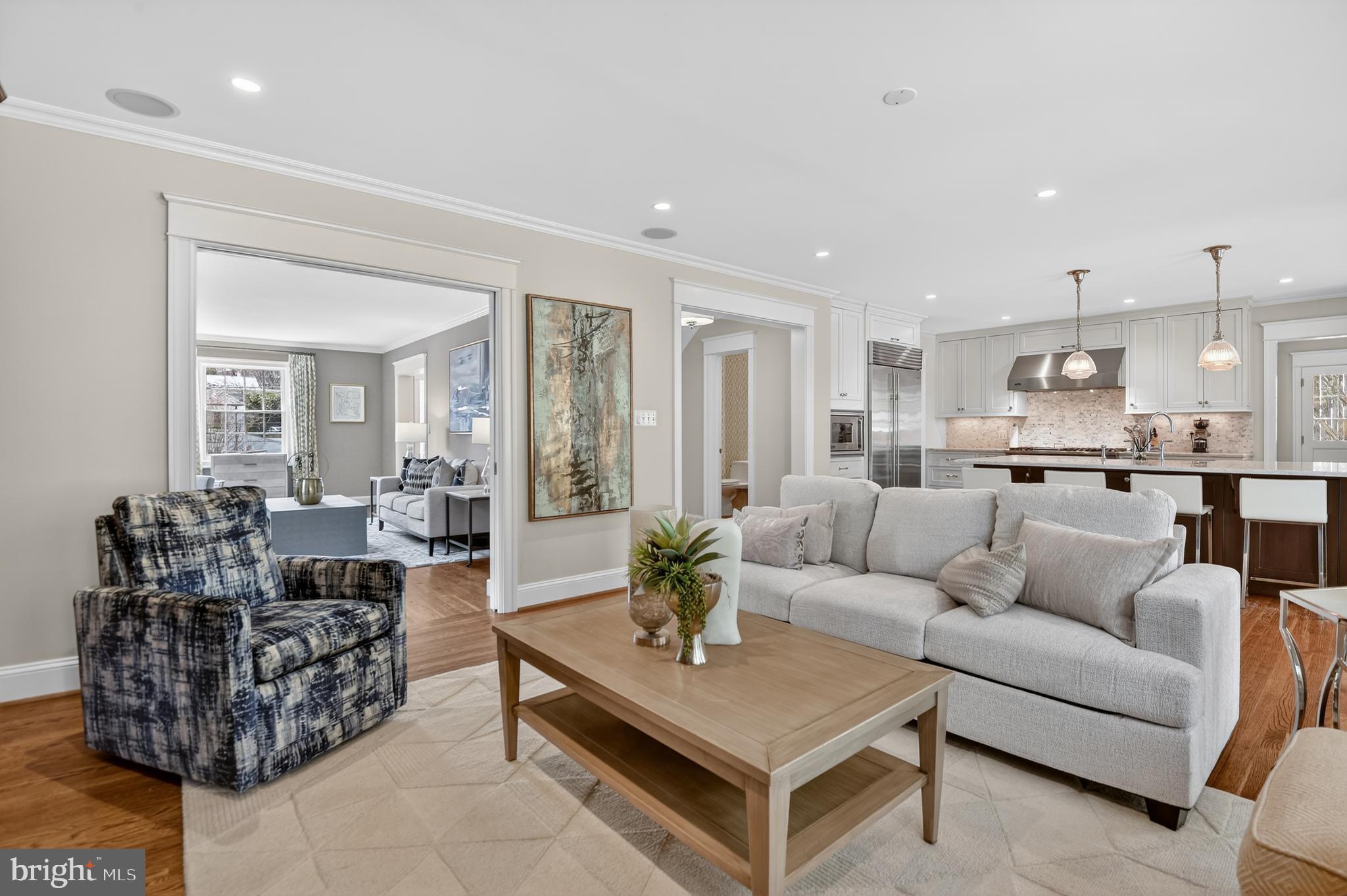 CHEVY CHASE - Residential