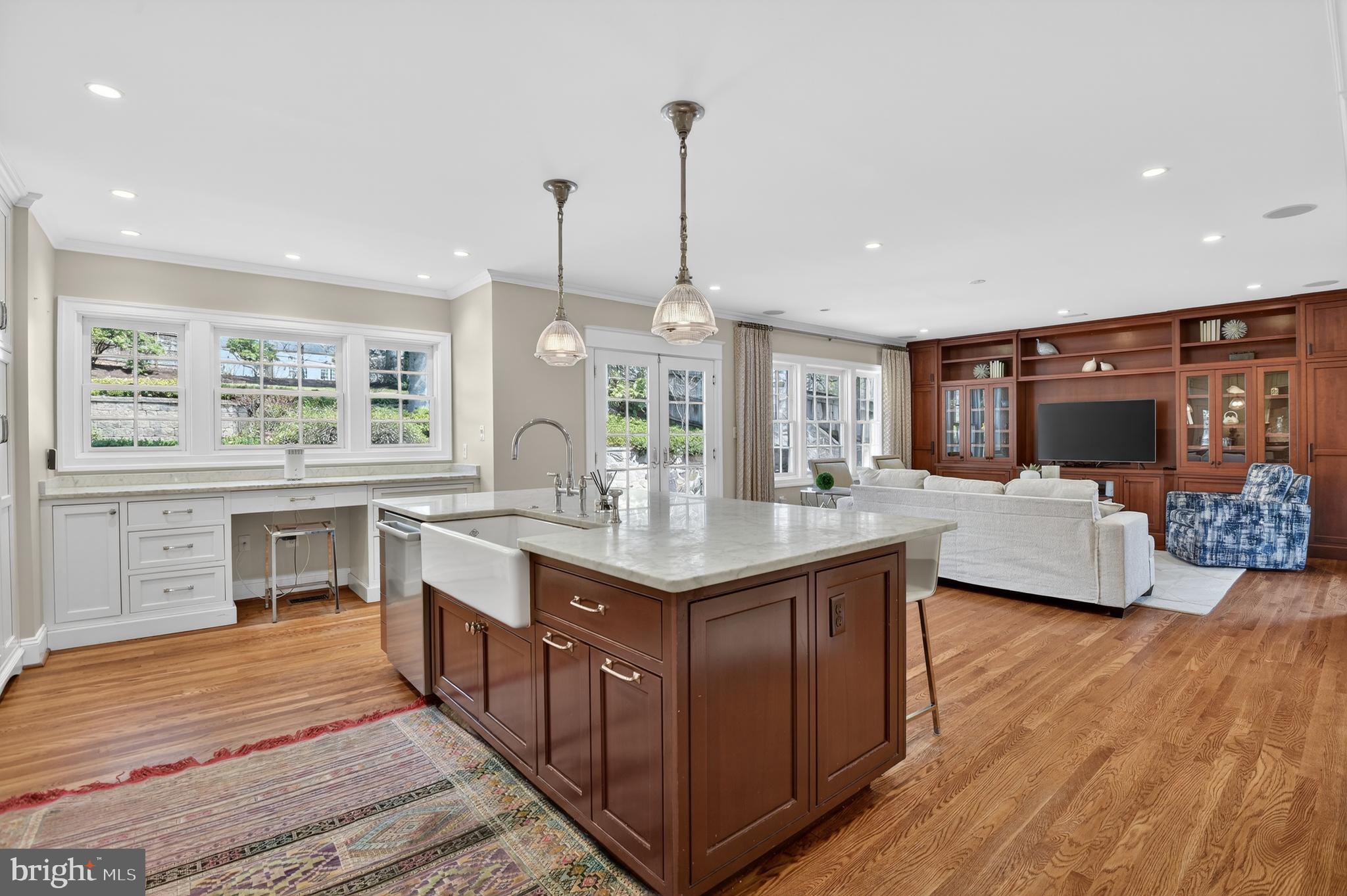 CHEVY CHASE - Residential