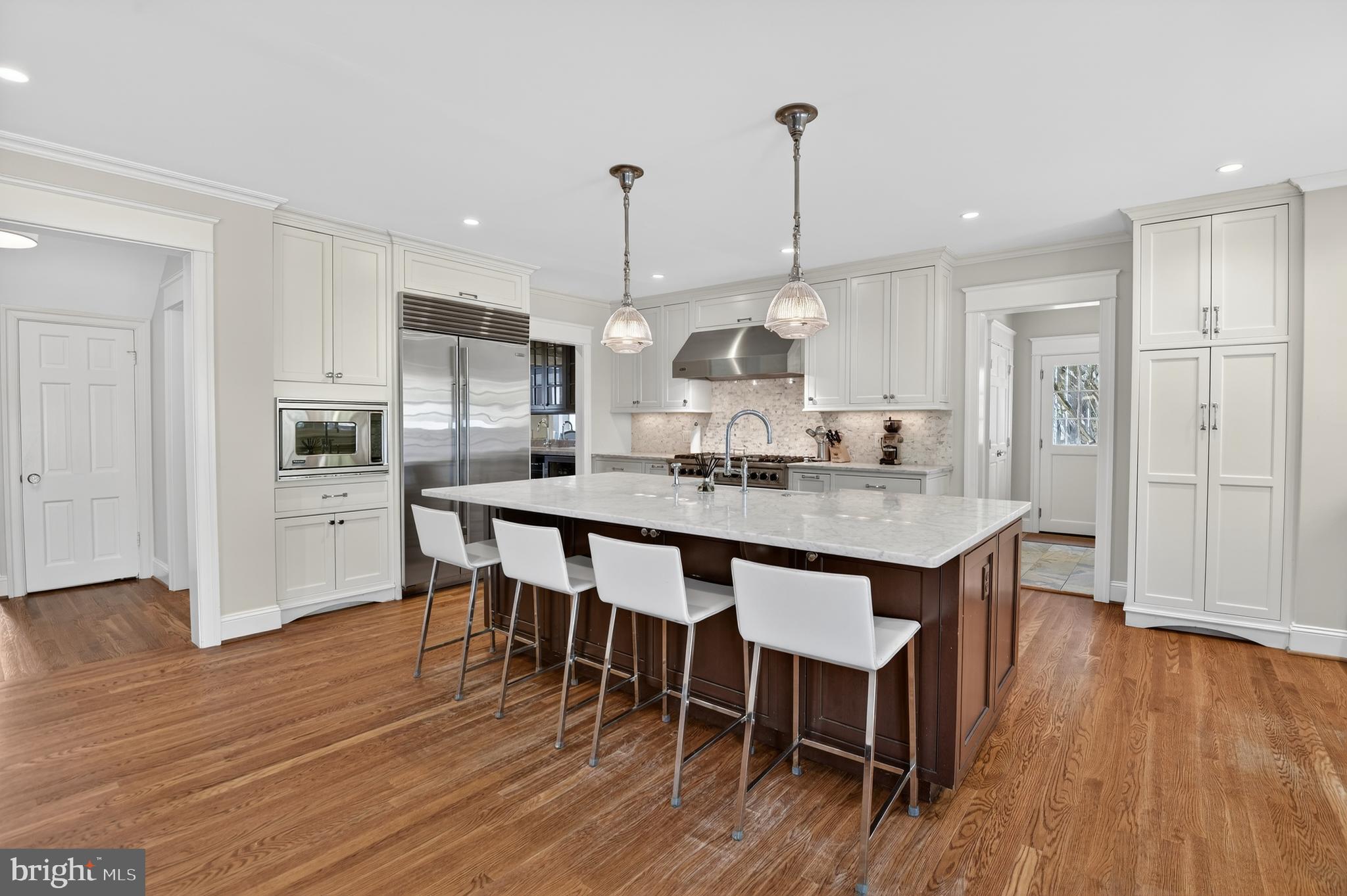 CHEVY CHASE - Residential