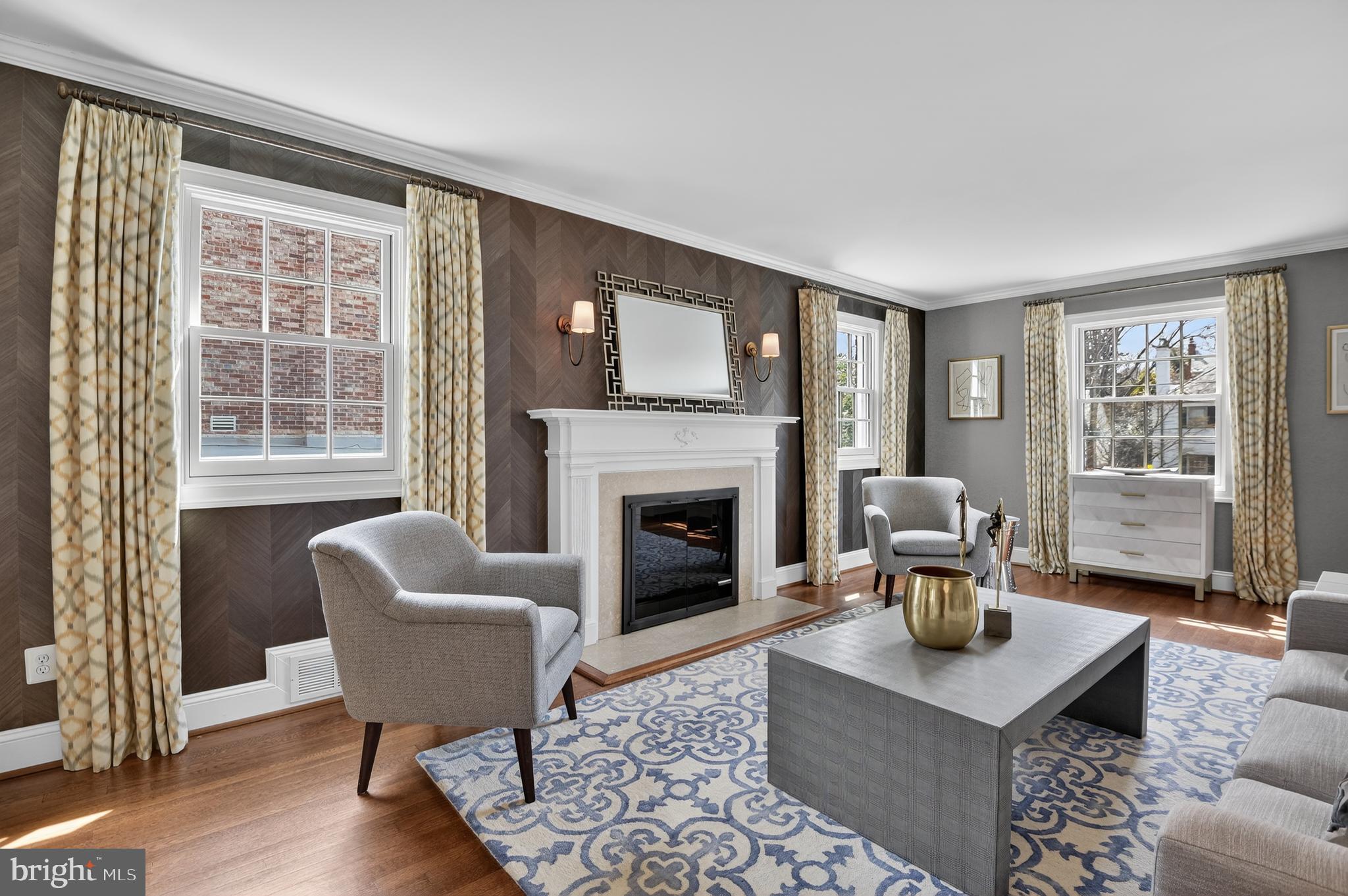 CHEVY CHASE - Residential