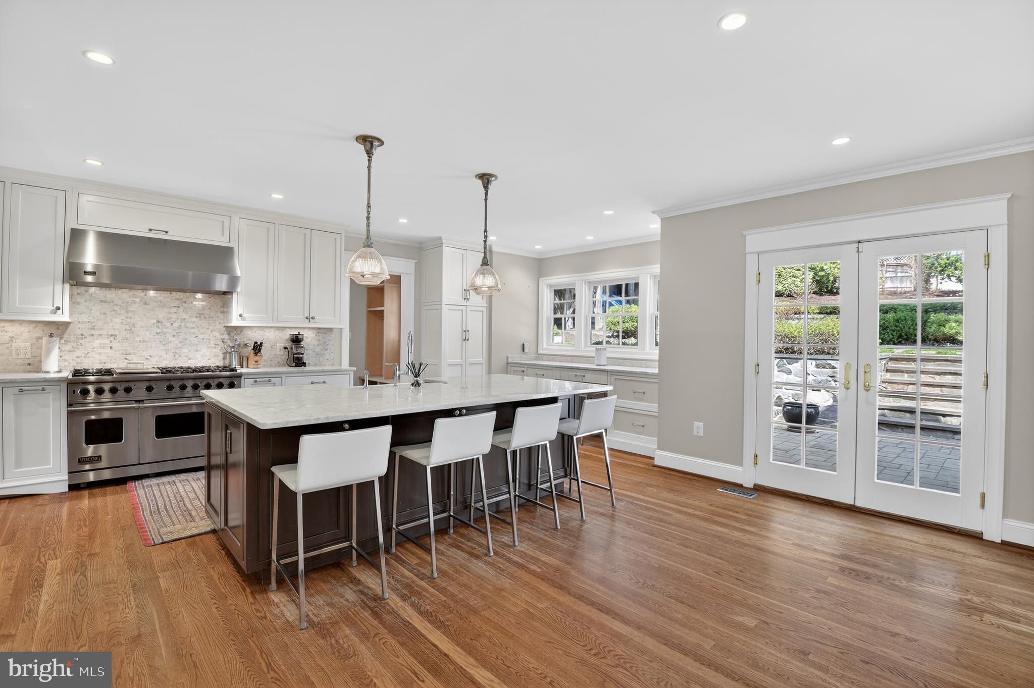 CHEVY CHASE - Residential