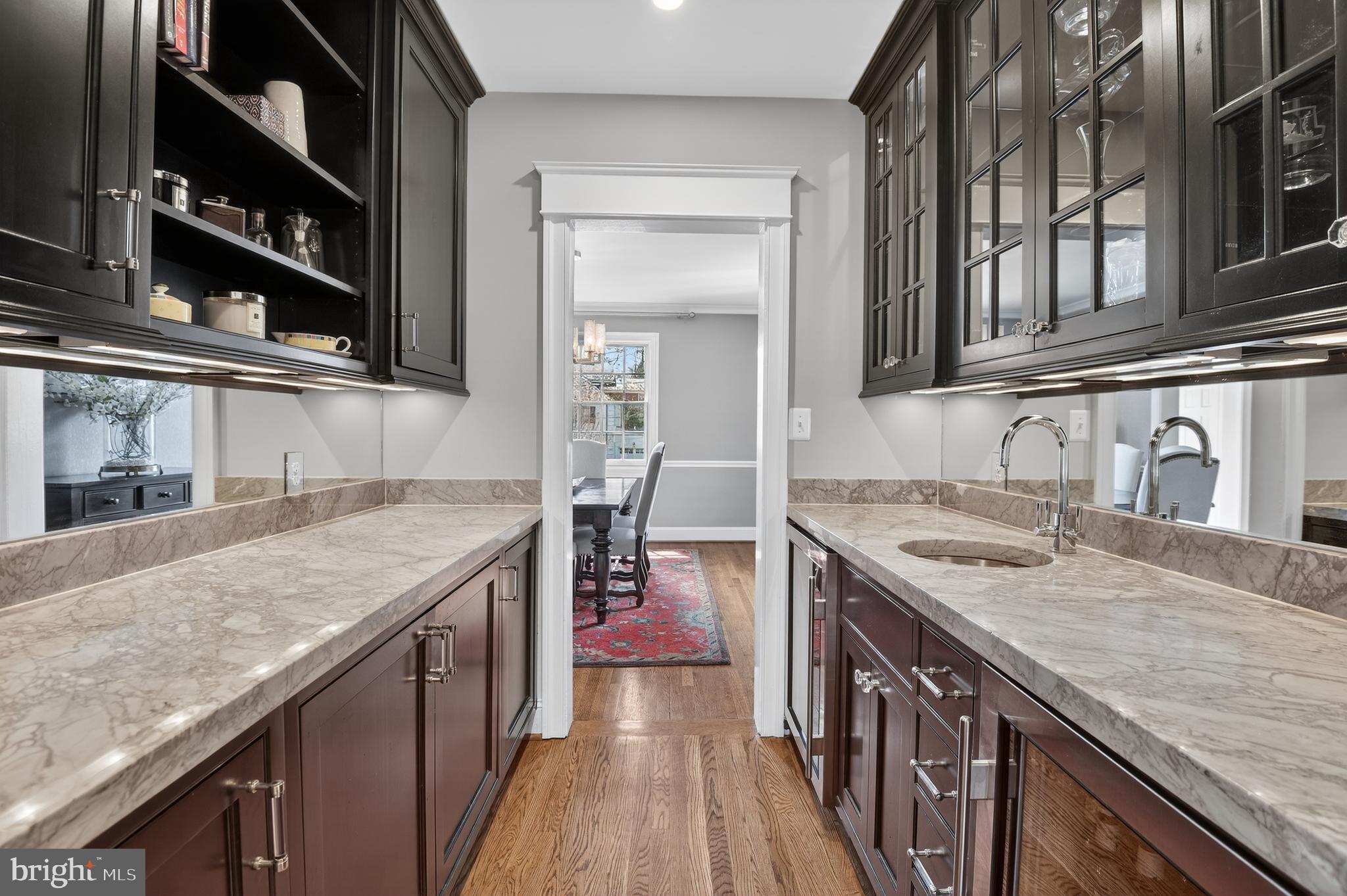 CHEVY CHASE - Residential