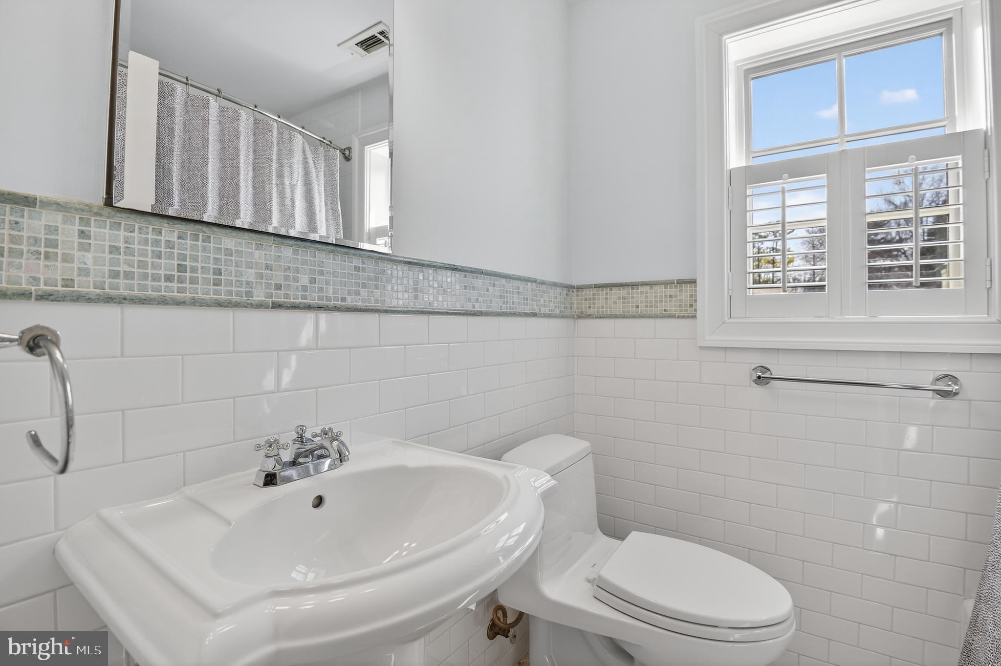 CHEVY CHASE - Residential