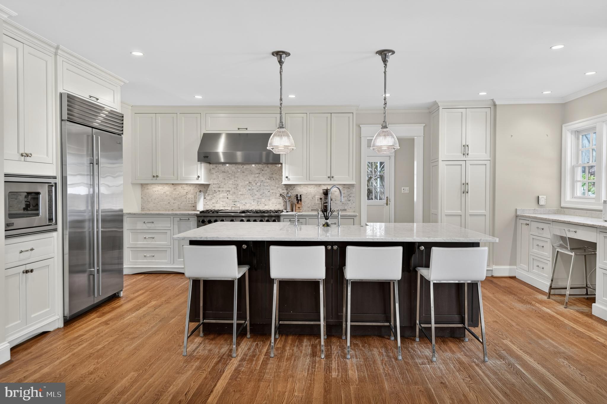 CHEVY CHASE - Residential