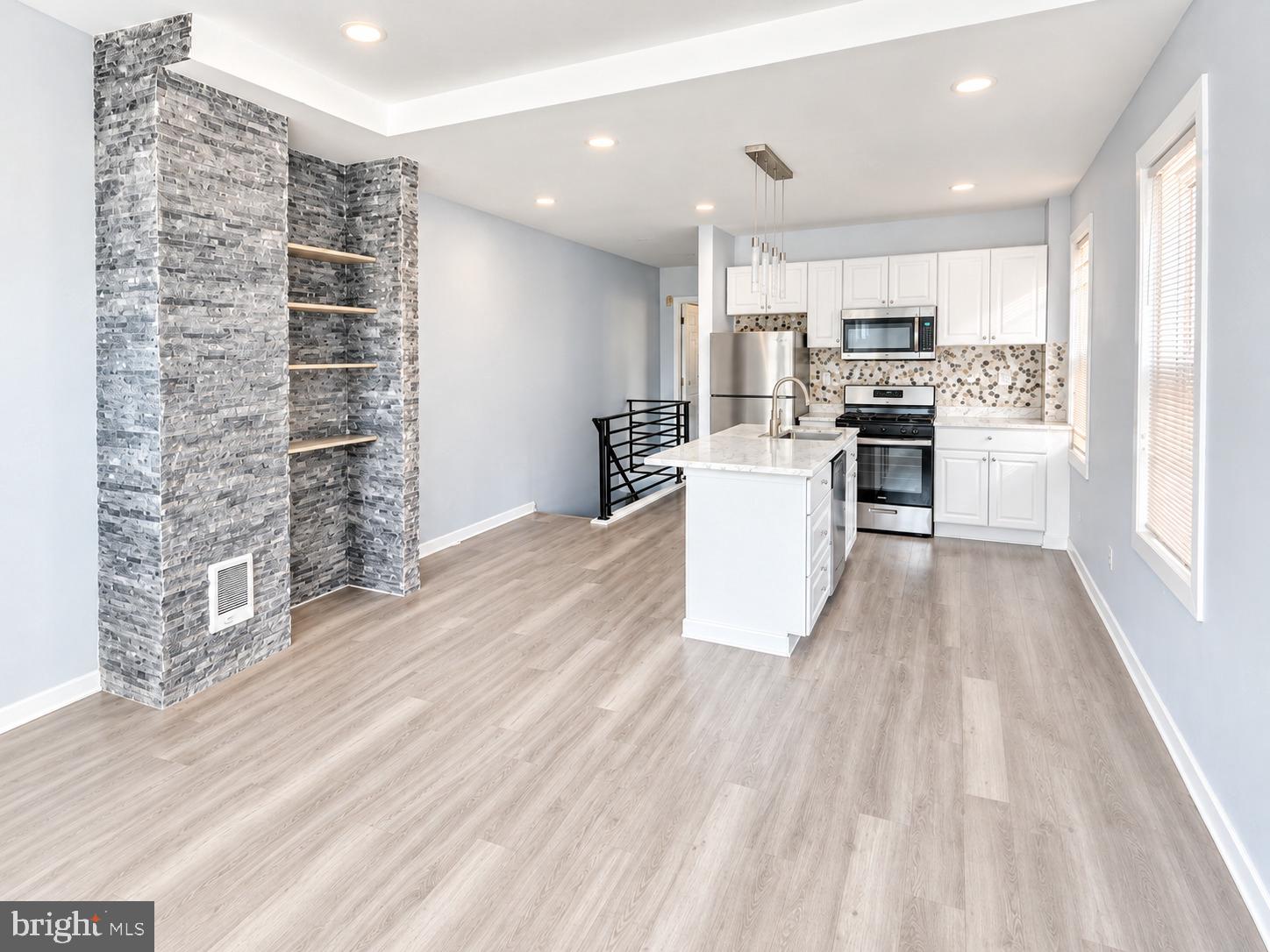 5031 WALNUT STREET 3
