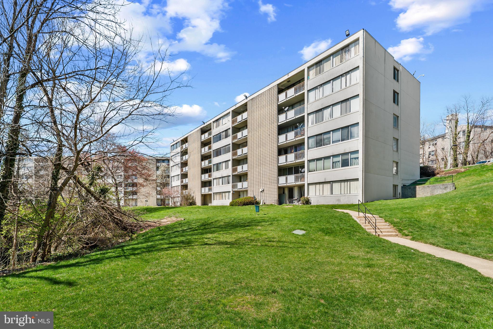 PRESIDENTIAL PARK - Residential