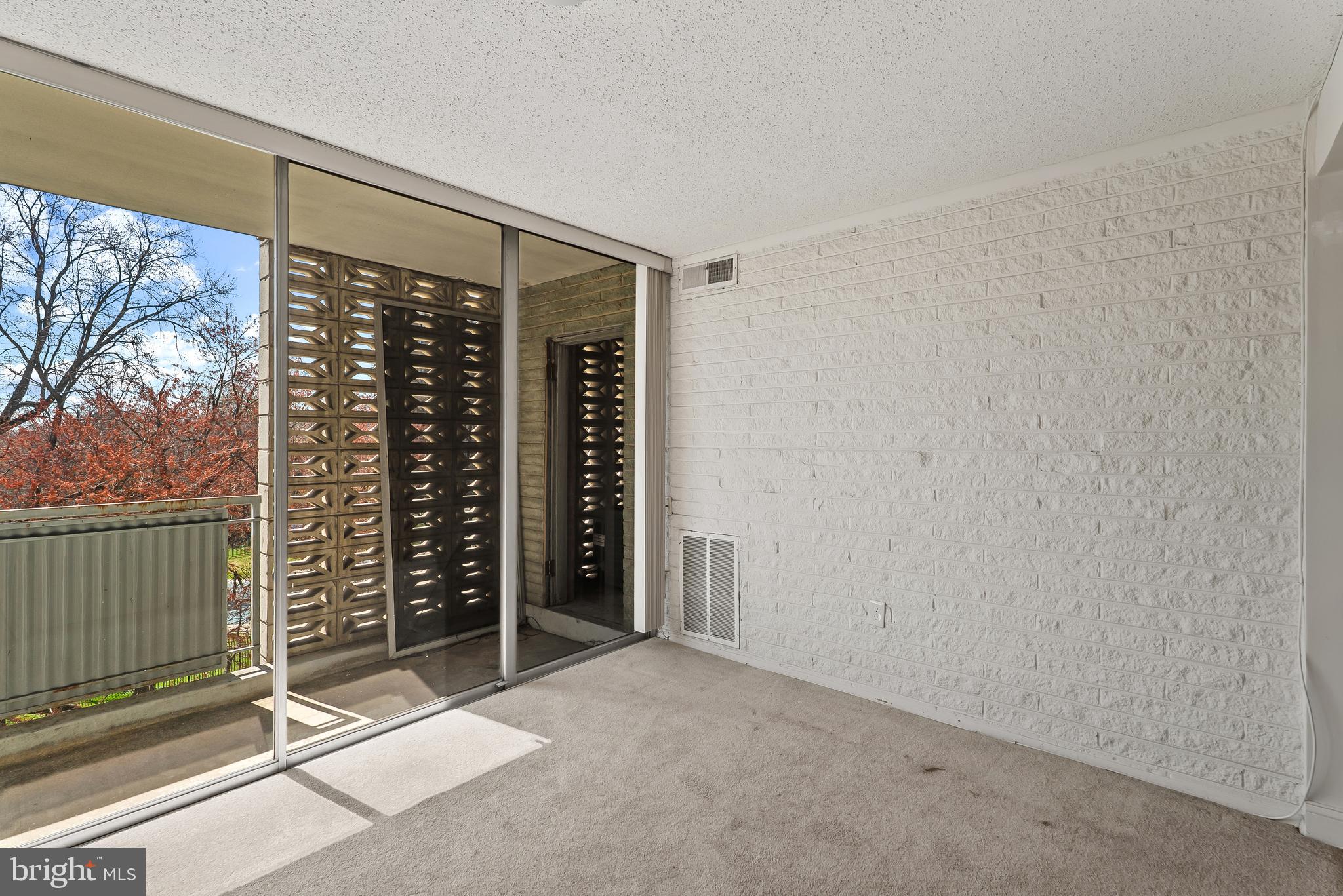 PRESIDENTIAL PARK - Residential