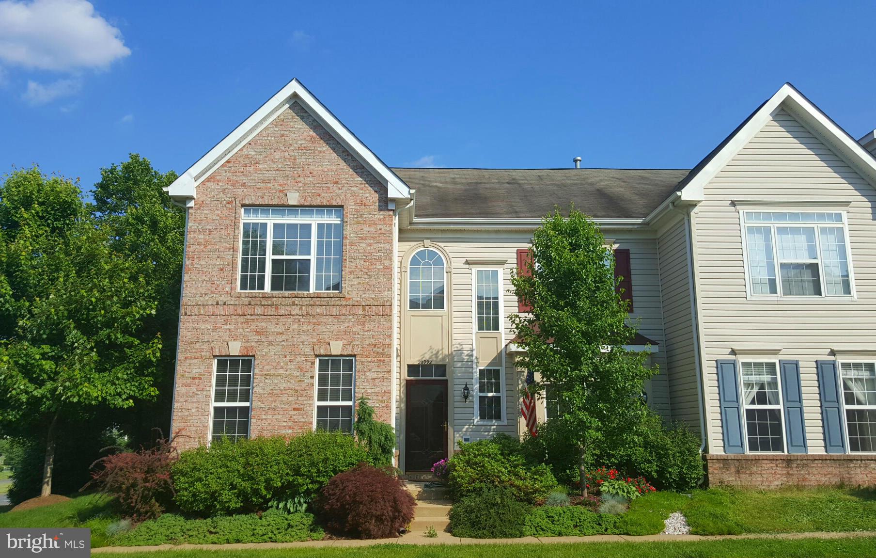 ASHBURN VILLAGE - Residential