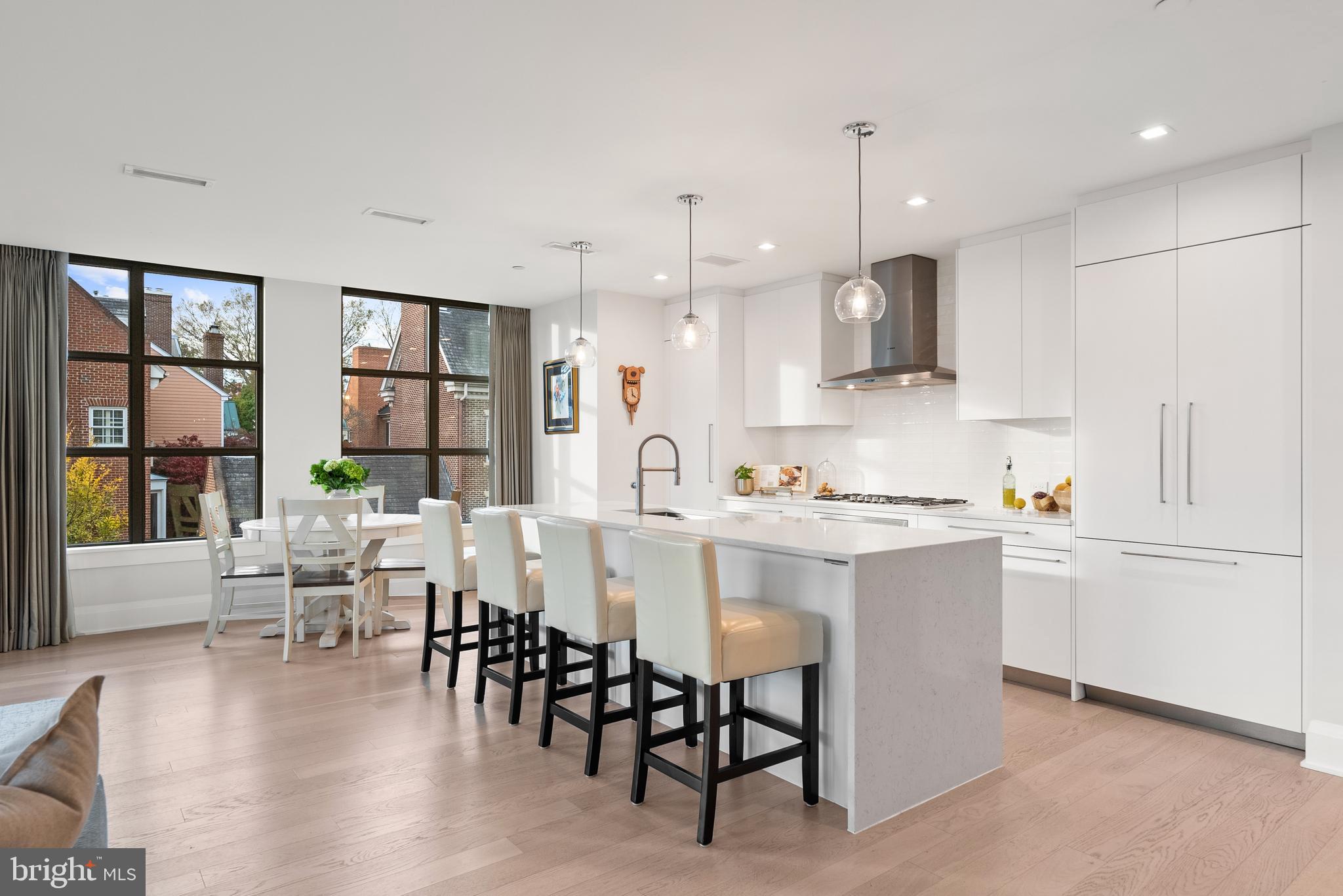 ROBINSON LANDING - Residential