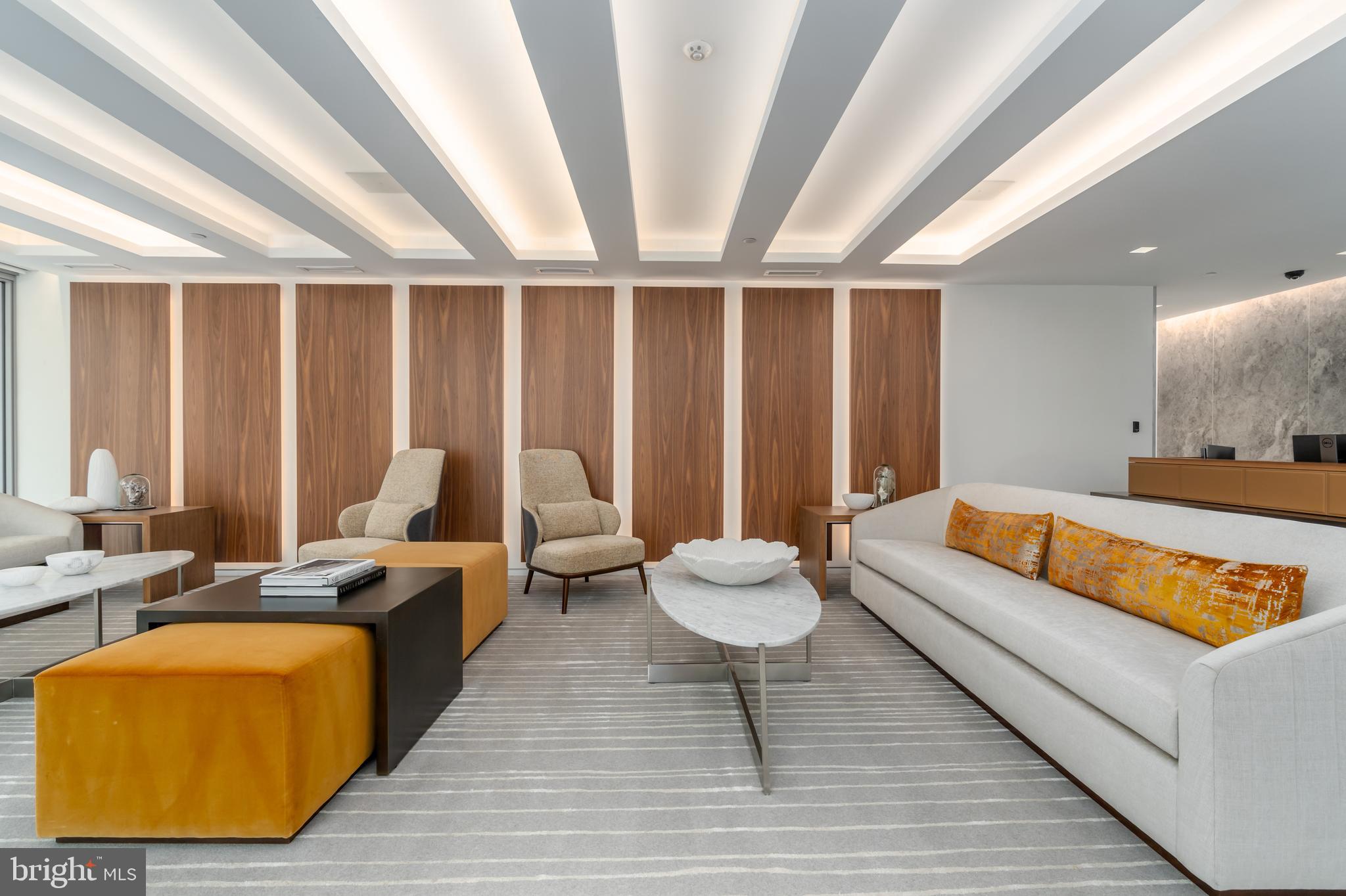 ROBINSON LANDING - Residential