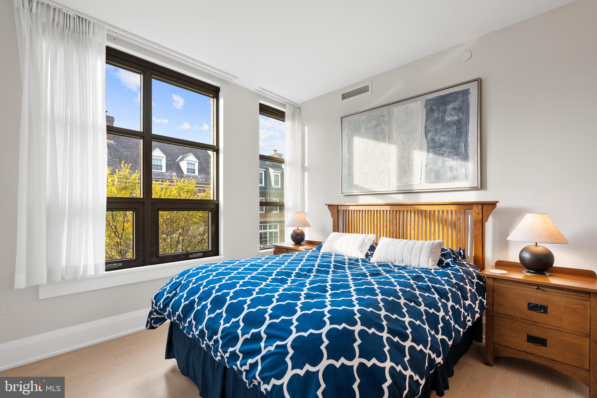 ROBINSON LANDING - Residential