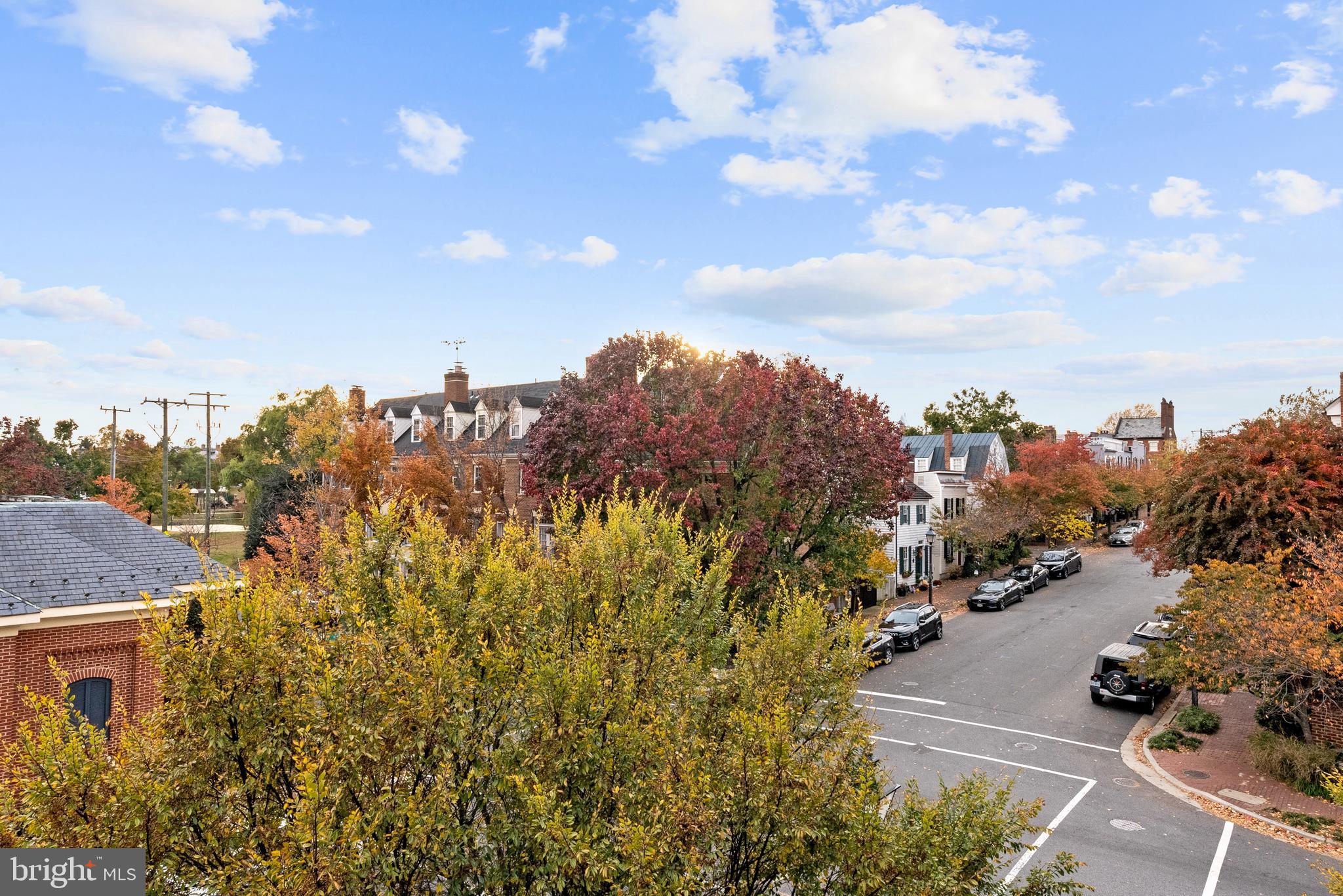 ROBINSON LANDING - Residential