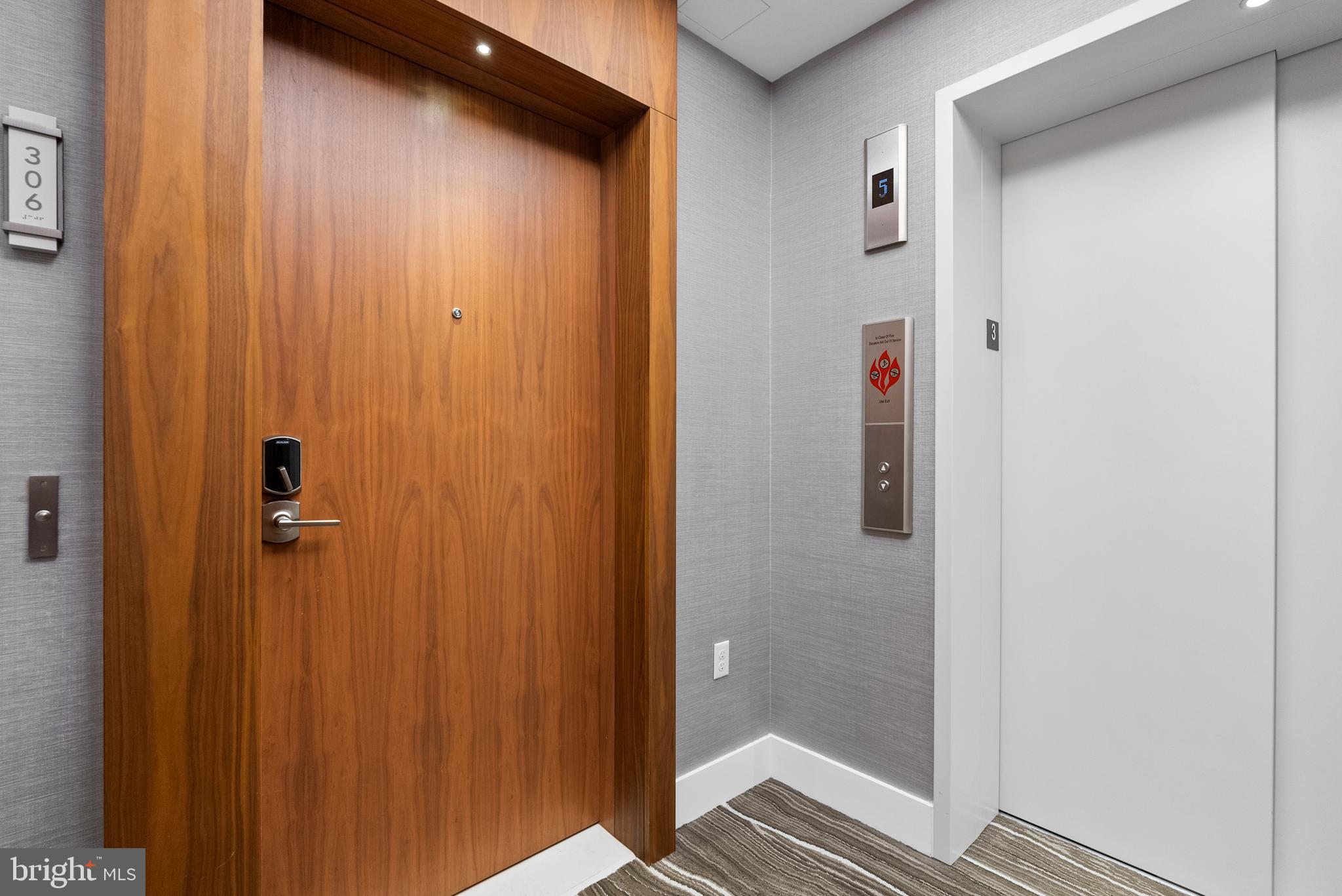 ROBINSON LANDING - Residential