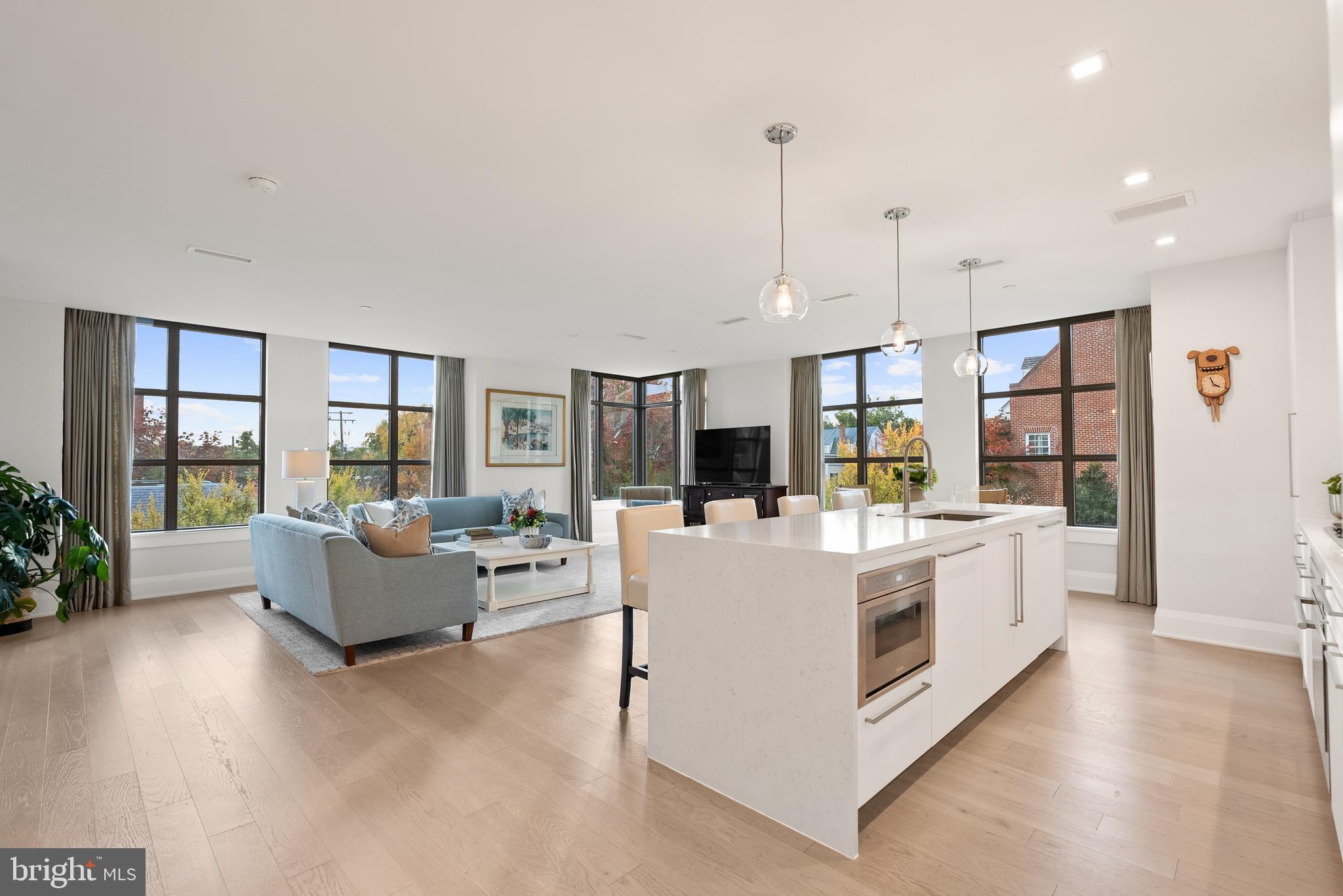 ROBINSON LANDING - Residential